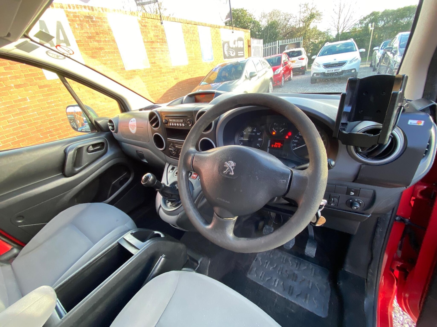 Used Peugeot Partner 2012 for sale - 77574547: Photo 8