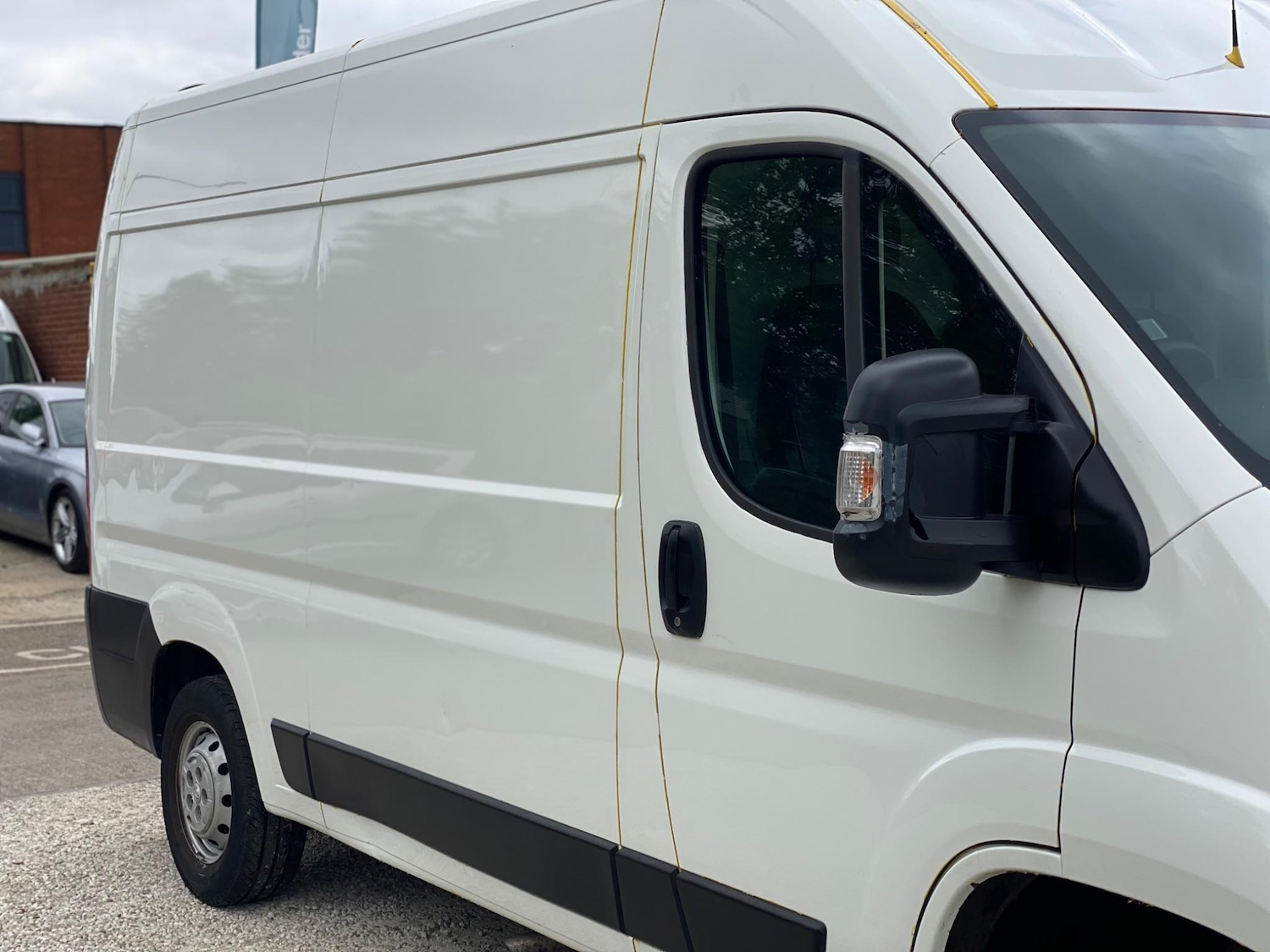 Vehicle 21