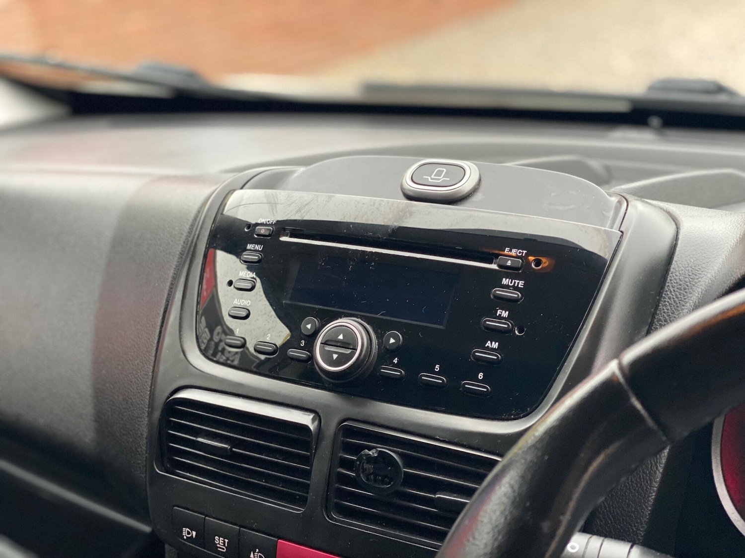 Used Vauxhall Combo 2017 for sale - 76408506: Photo 28