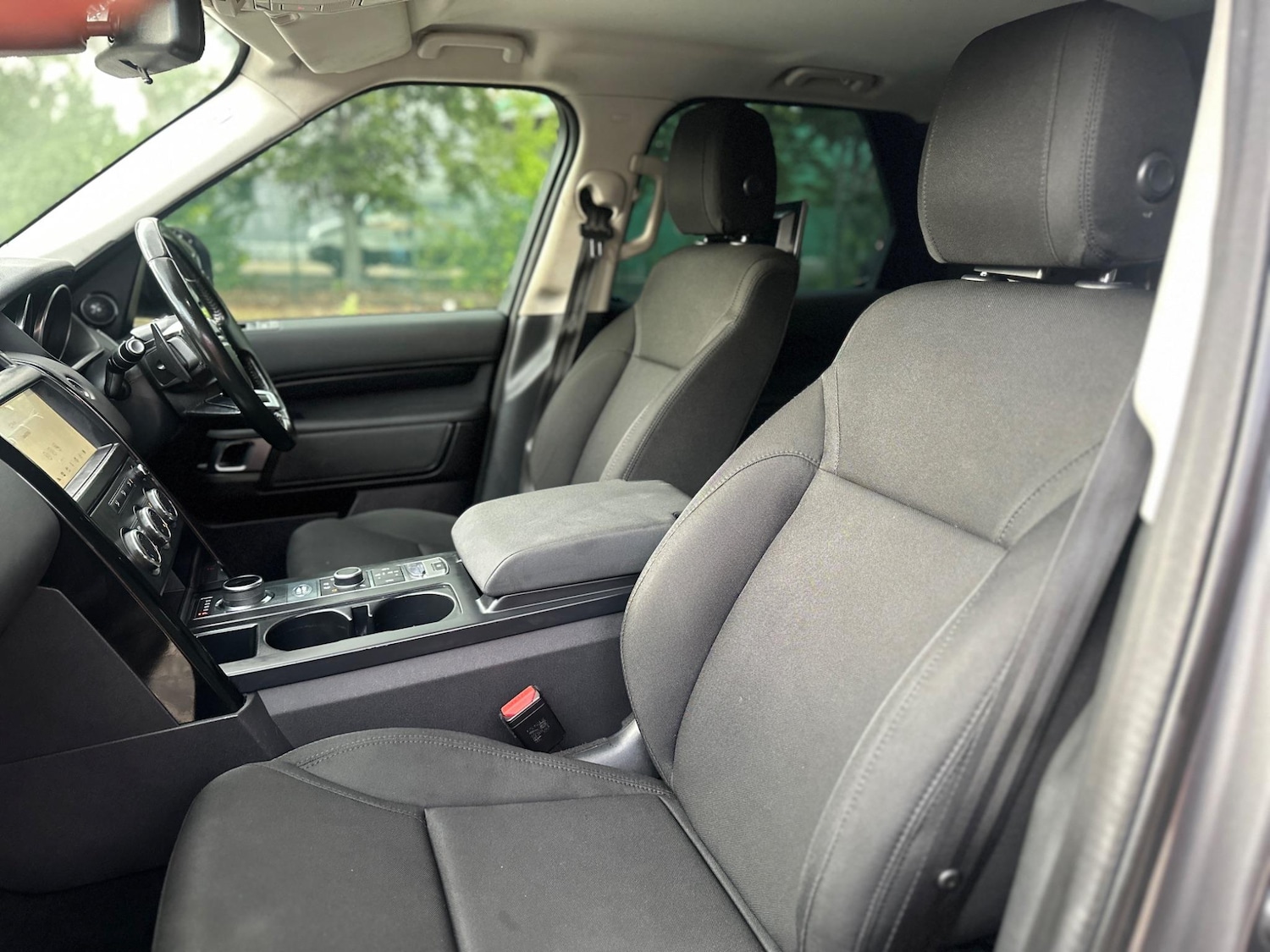 Used Land Rover Discovery 2019 for sale - 76159114: Photo 35
