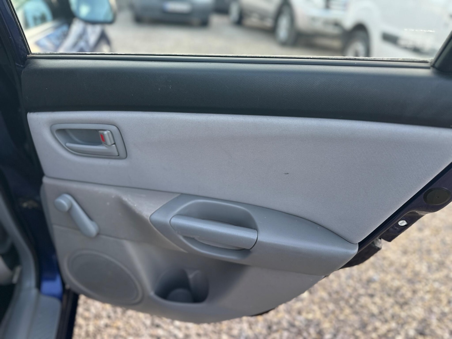 Used Mazda Mazda3 2006 for sale - 77131596: Photo 18