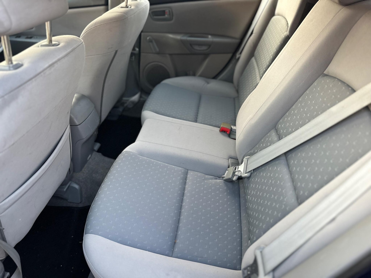 Used Mazda Mazda3 2006 for sale - 77131596: Photo 33