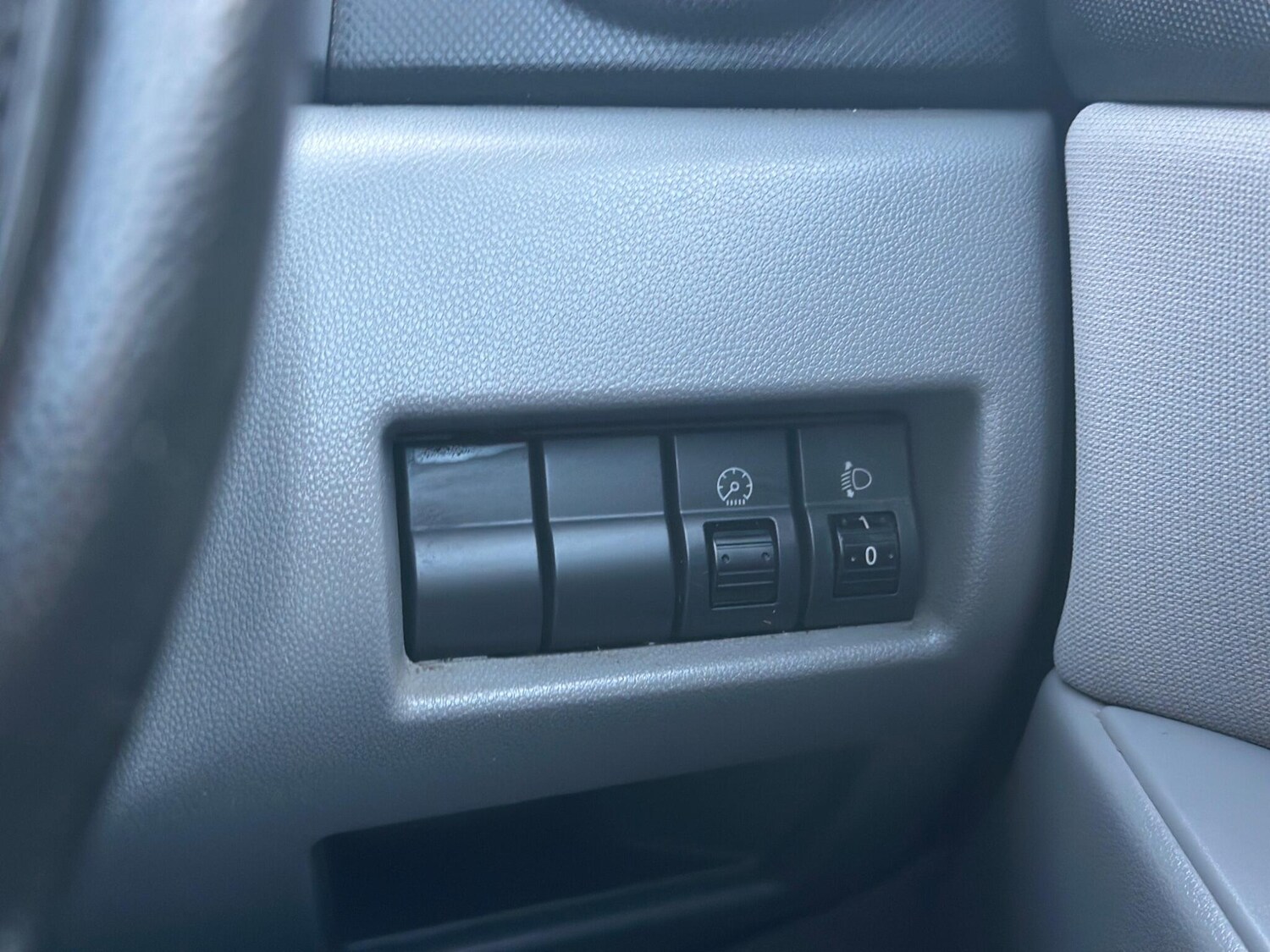 Used Mazda Mazda3 2006 for sale - 77131596: Photo 39