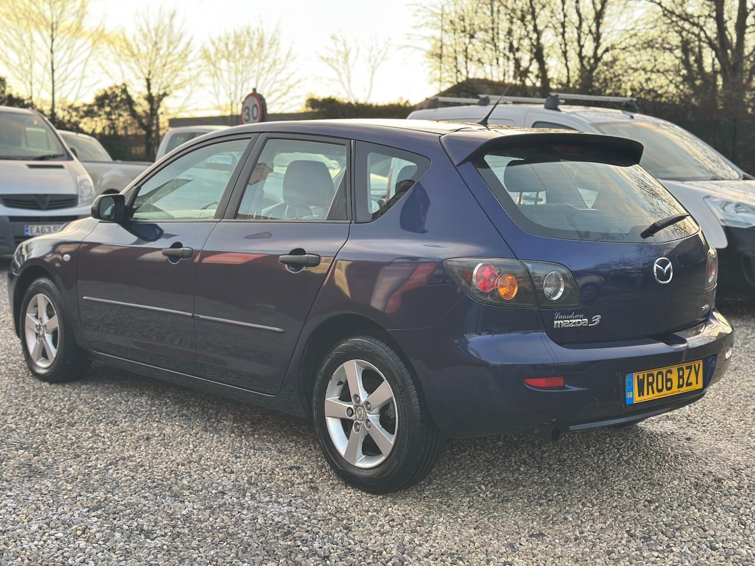 Used Mazda Mazda3 2006 for sale - 77131596: Photo 6