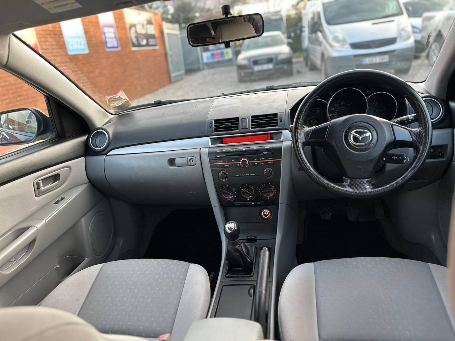 Used Mazda Mazda3 2006 for sale - 77131596: Photo 9