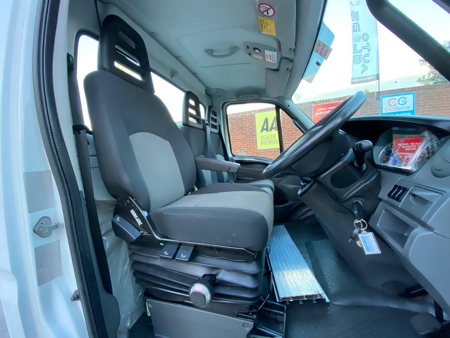 Used Iveco Daily 2011 for sale - 76781994: Photo 12