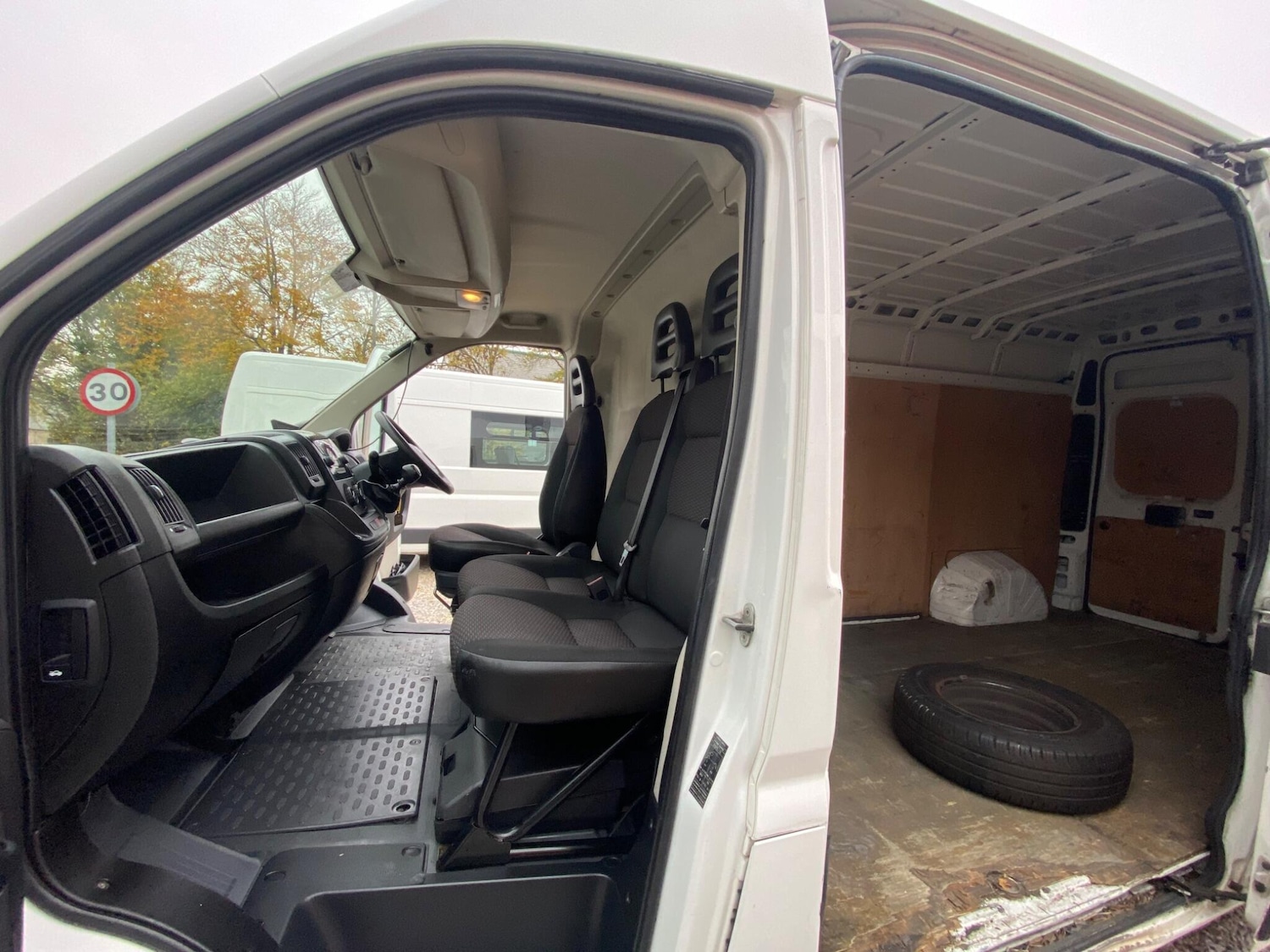 Used Citroen Relay 2018 for sale - 76398059: Photo 21