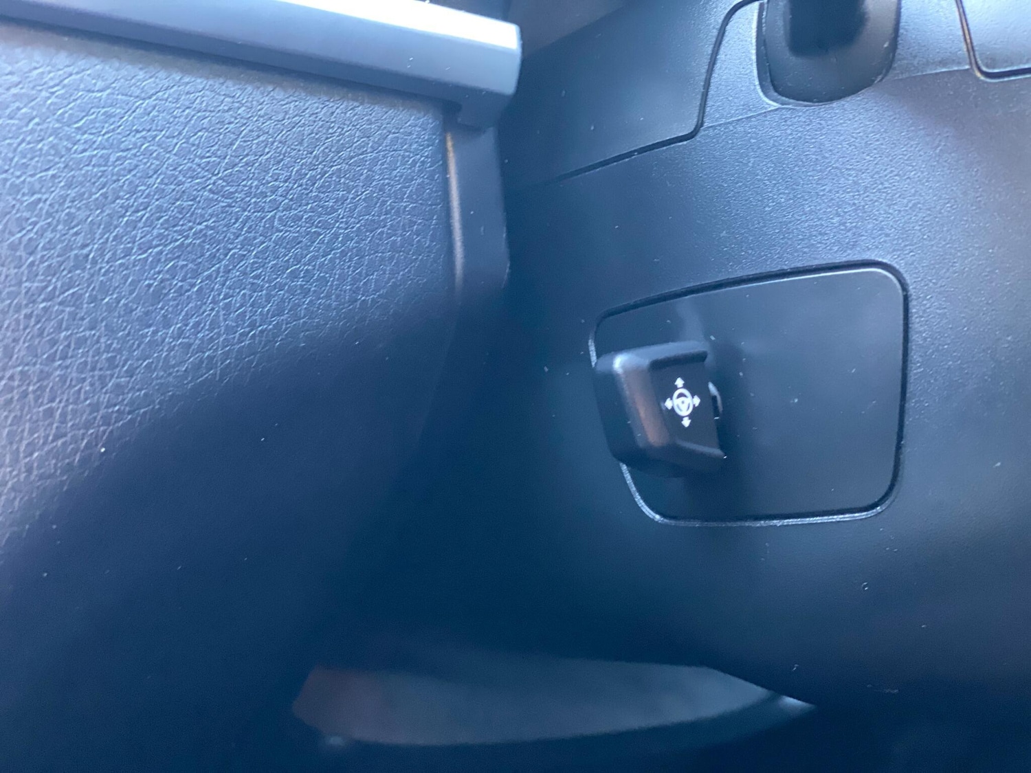 Used BMW 6 Series 2011 for sale - 77940805: Photo 35