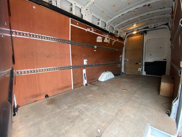 Used Ford Transit 2022 for sale - 76108537: Photo 43