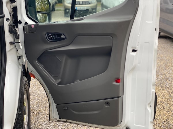 Used Ford Transit 2022 for sale - 76108537: Photo 48