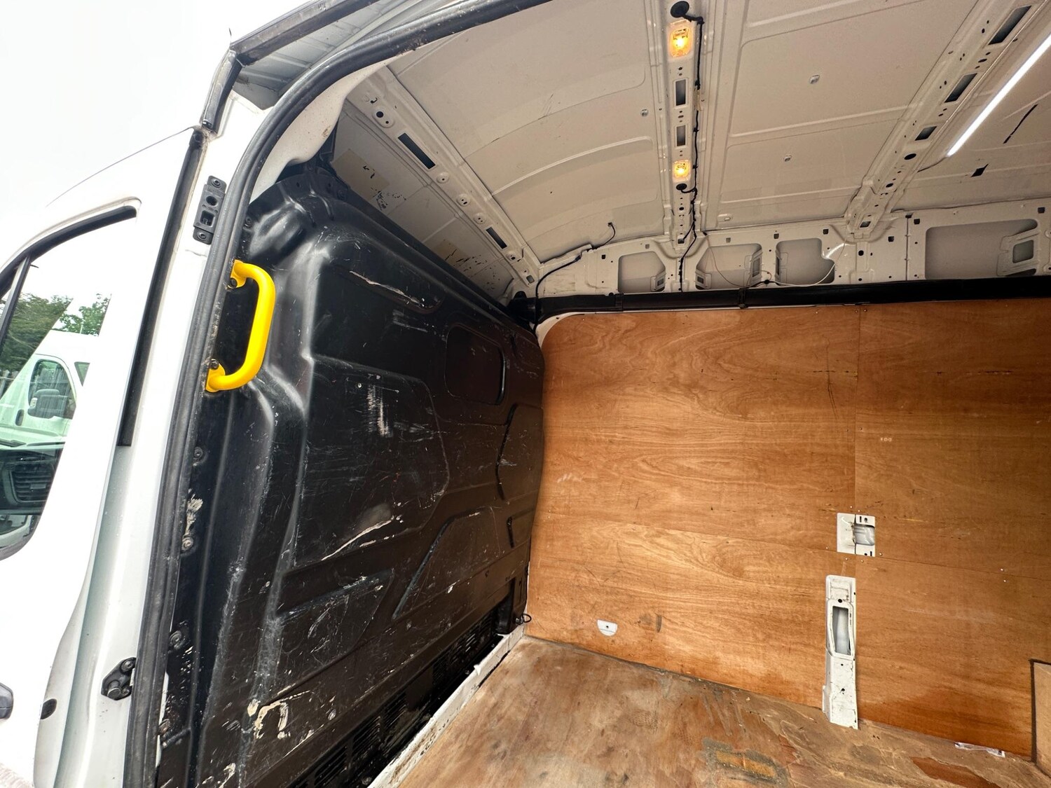 Vehicle 33