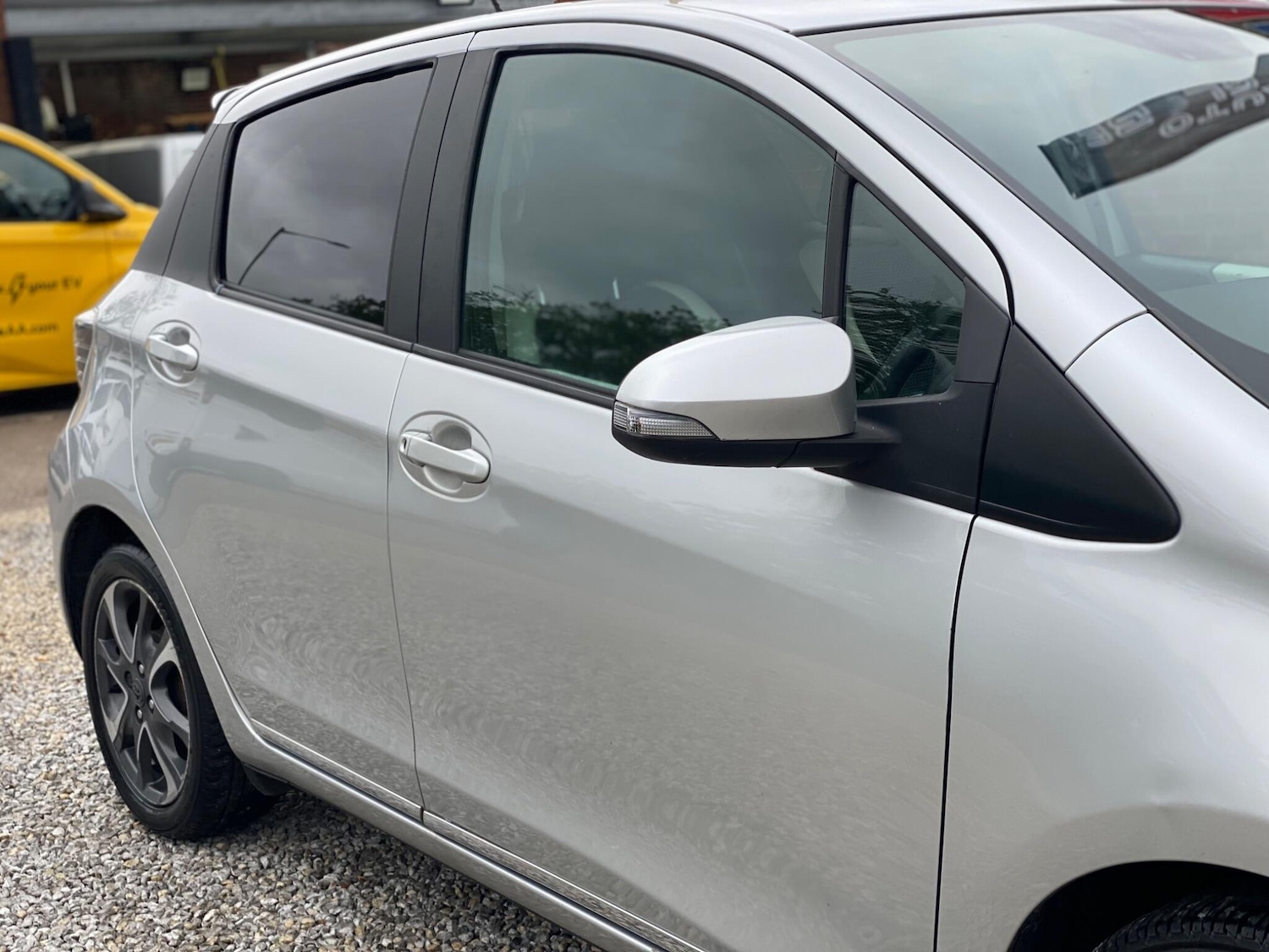 Used Toyota Yaris 2014 for sale - 75978955: Photo 17