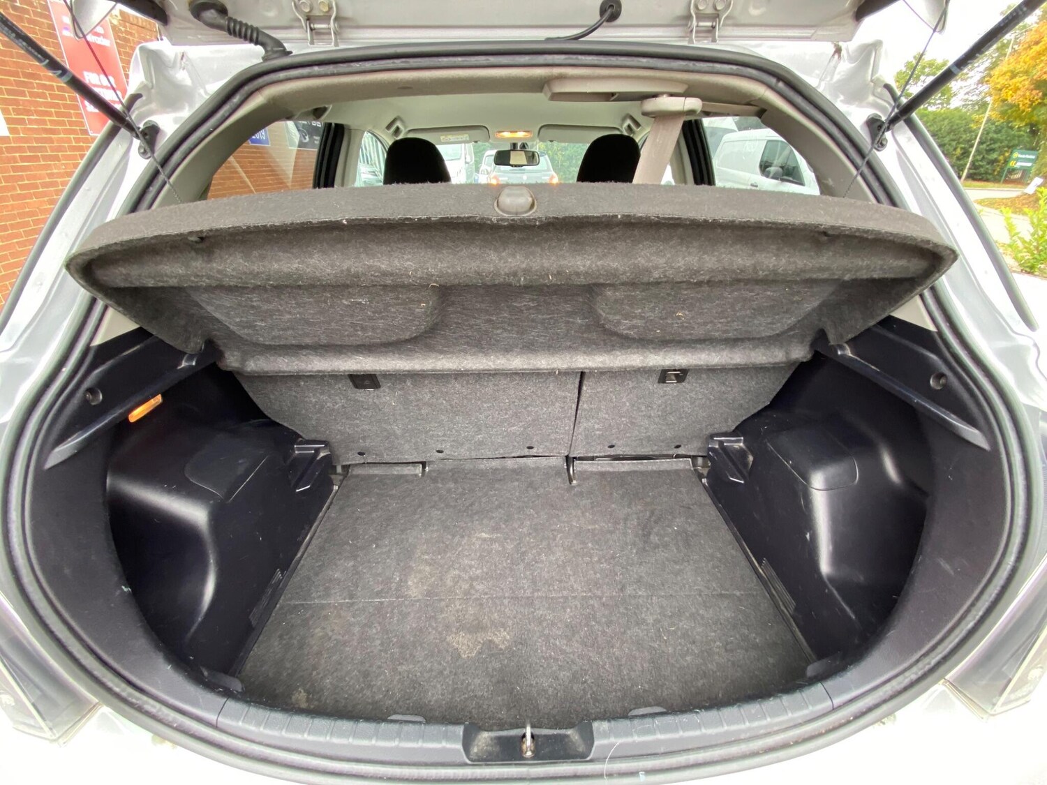 Used Toyota Yaris 2014 for sale - 75978955: Photo 50