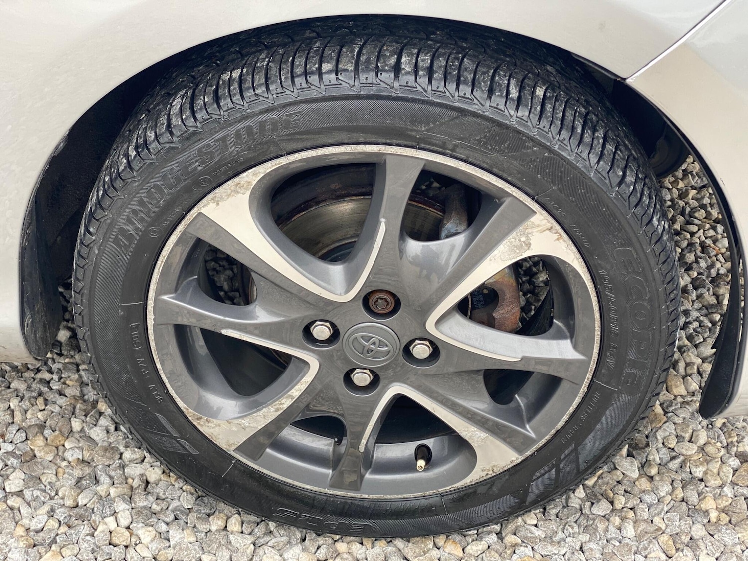 Used Toyota Yaris 2014 for sale - 75978955: Photo 54