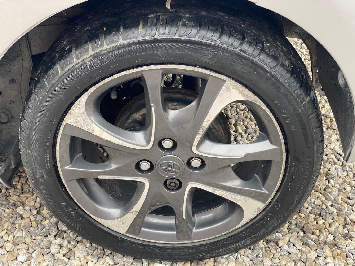 Used Toyota Yaris 2014 for sale - 75978955: Photo 56