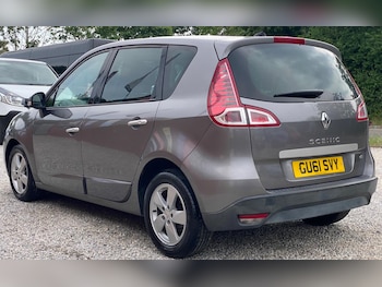 Used Renault Scenic 2011 for sale - 78741791: Photo