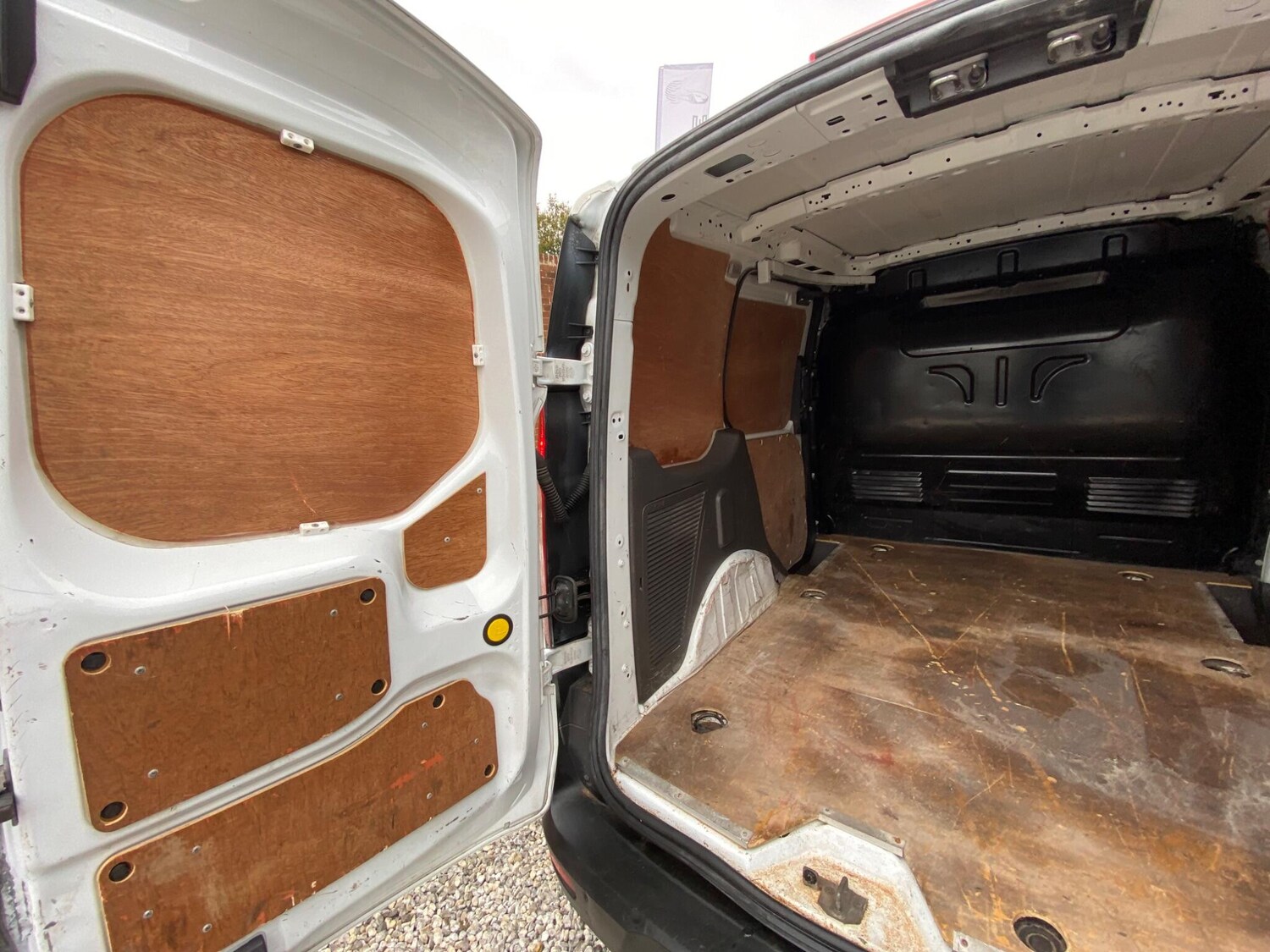 Used Ford Transit Connect 2020 for sale - 76238777: Photo 20