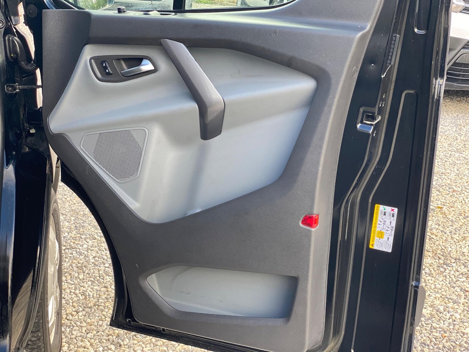 Used Ford Transit Custom 2016 for sale - 76993461: Photo 28