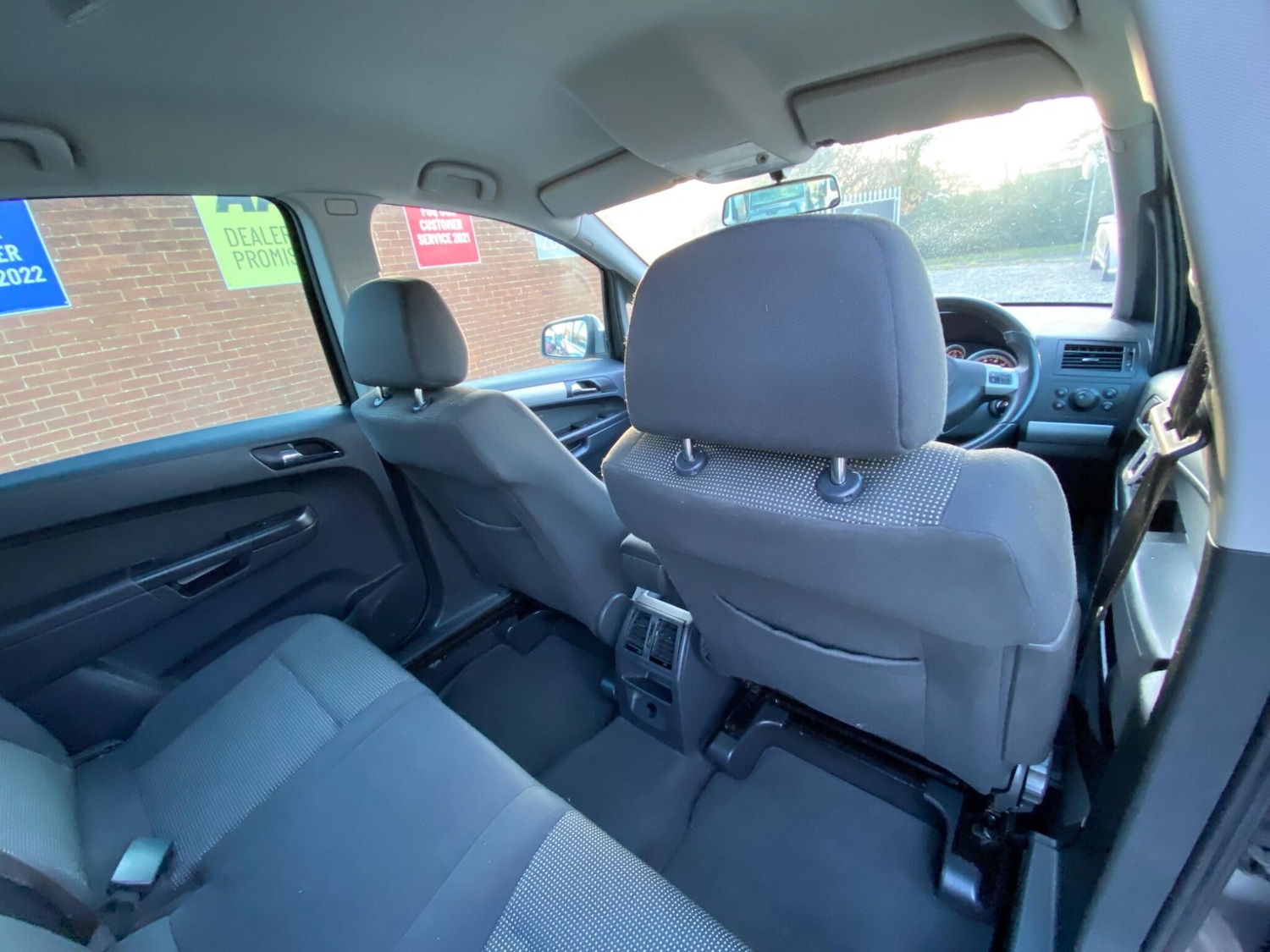 Used Vauxhall Zafira 2010 for sale - 76689032: Photo 20