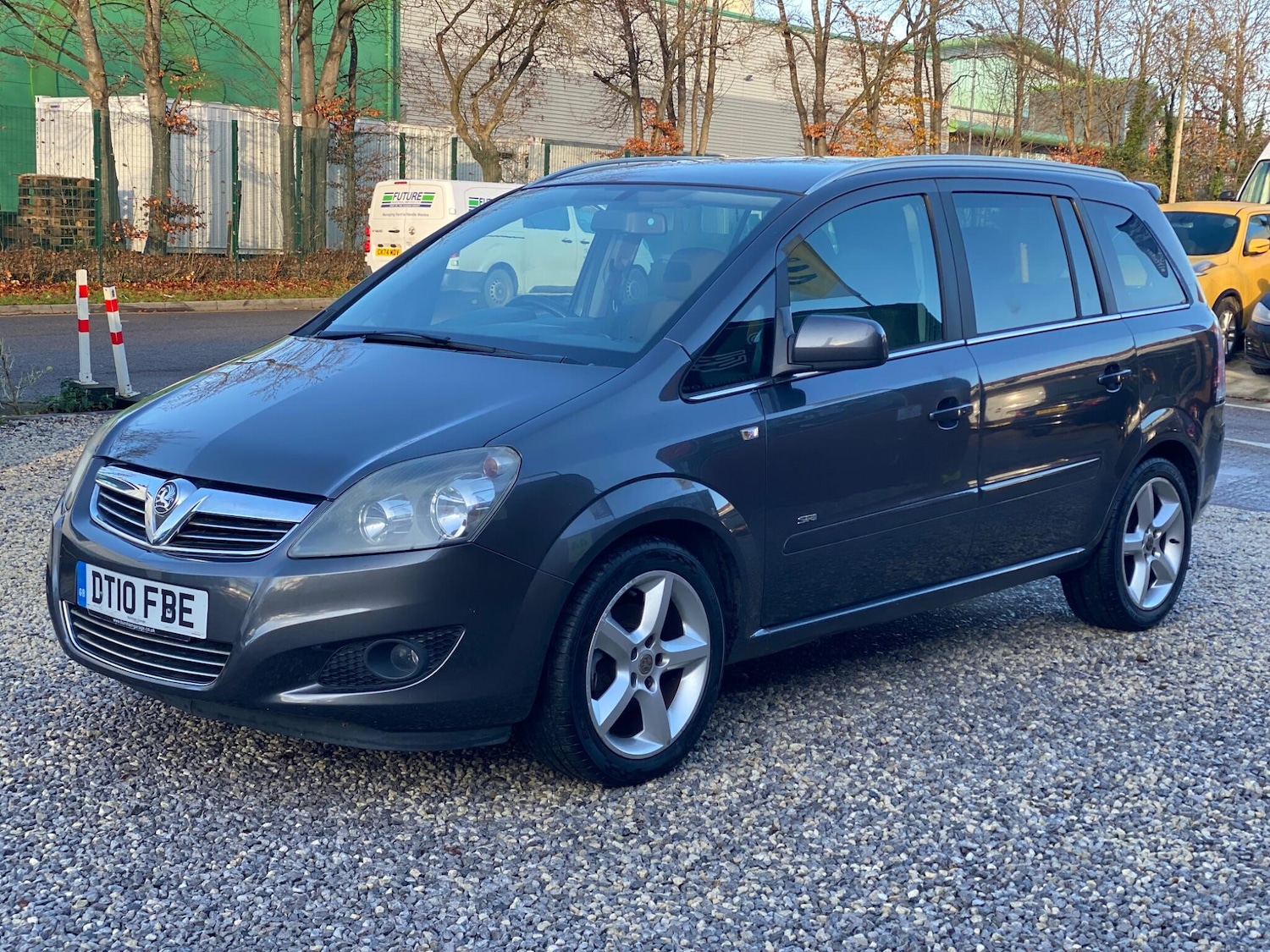 Used Vauxhall Zafira 2010 for sale - 76689032: Photo 3