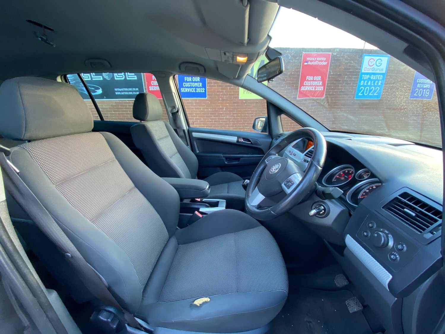 Used Vauxhall Zafira 2010 for sale - 76689032: Photo 30