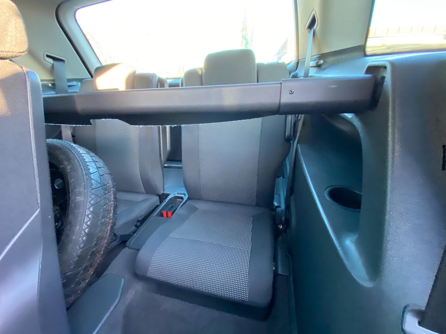 Used Vauxhall Zafira 2010 for sale - 76689032: Photo 43