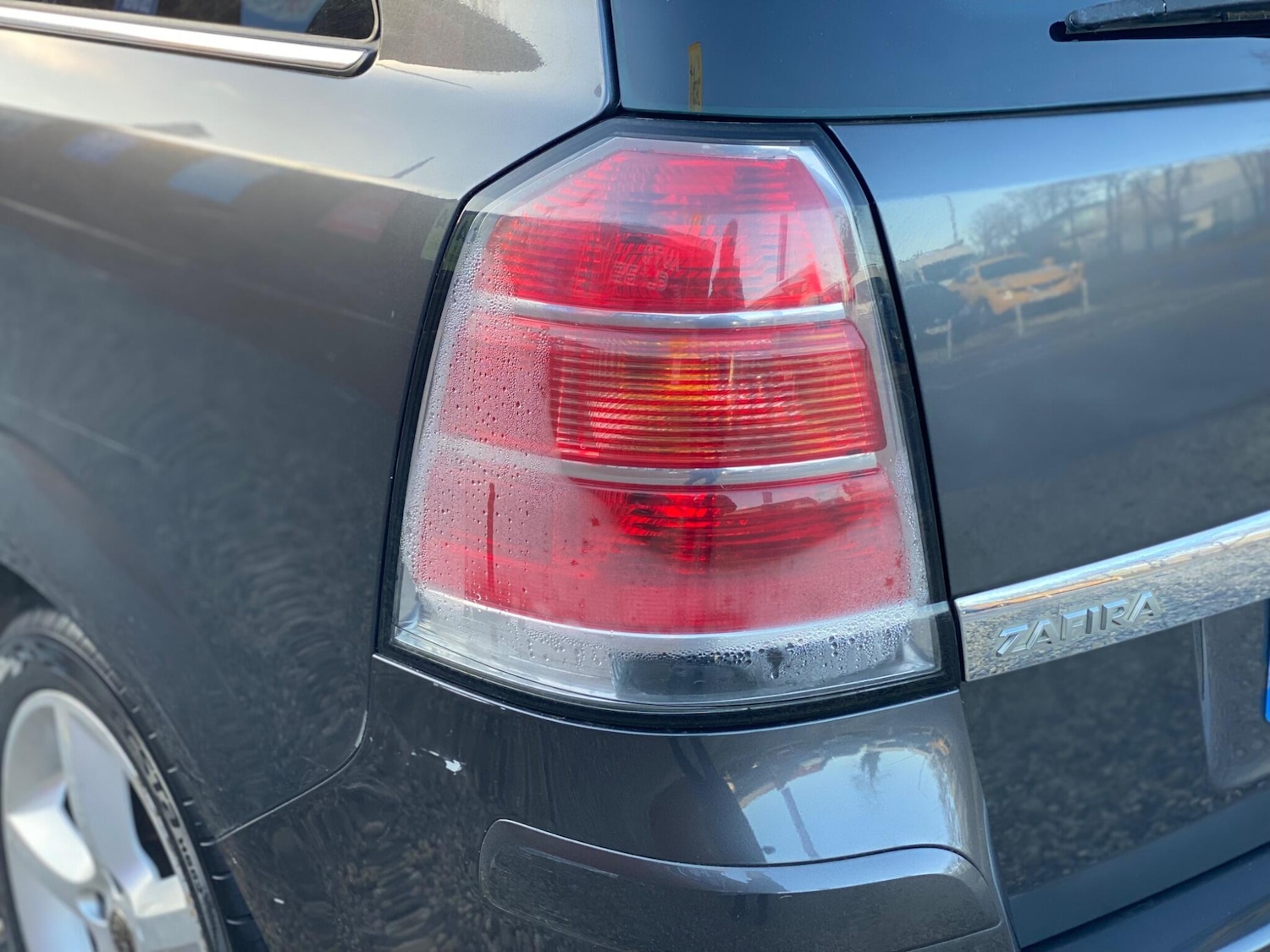 Used Vauxhall Zafira 2010 for sale - 76689032: Photo 48