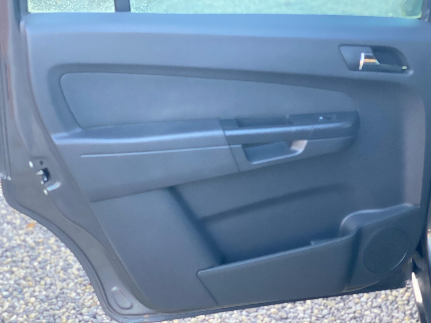 Used Vauxhall Zafira 2010 for sale - 76689032: Photo 51