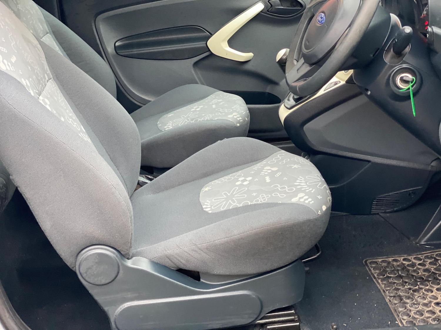 Used Ford Ka 2009 for sale - 76993759: Photo 26