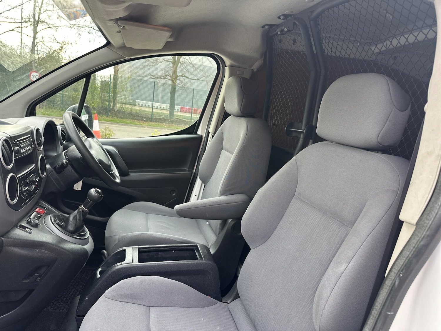 Used Peugeot Partner 2016 for sale - 78034609: Photo 38