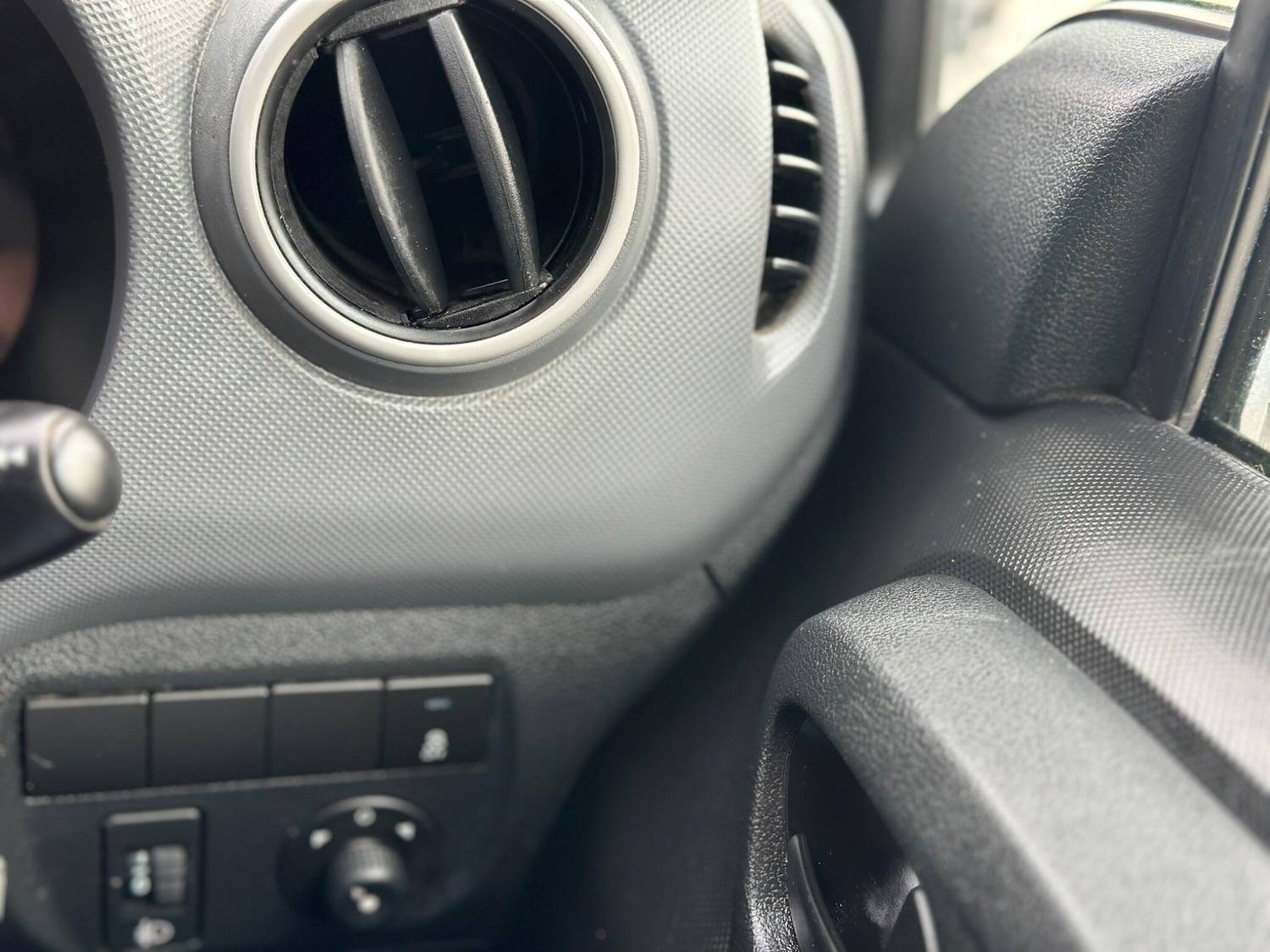 Used Peugeot Partner 2016 for sale - 78034609: Photo 42