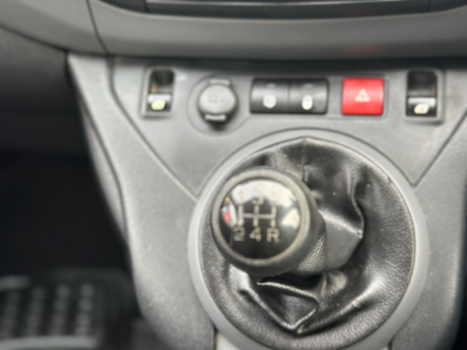 Used Peugeot Partner 2016 for sale - 78034609: Photo 45