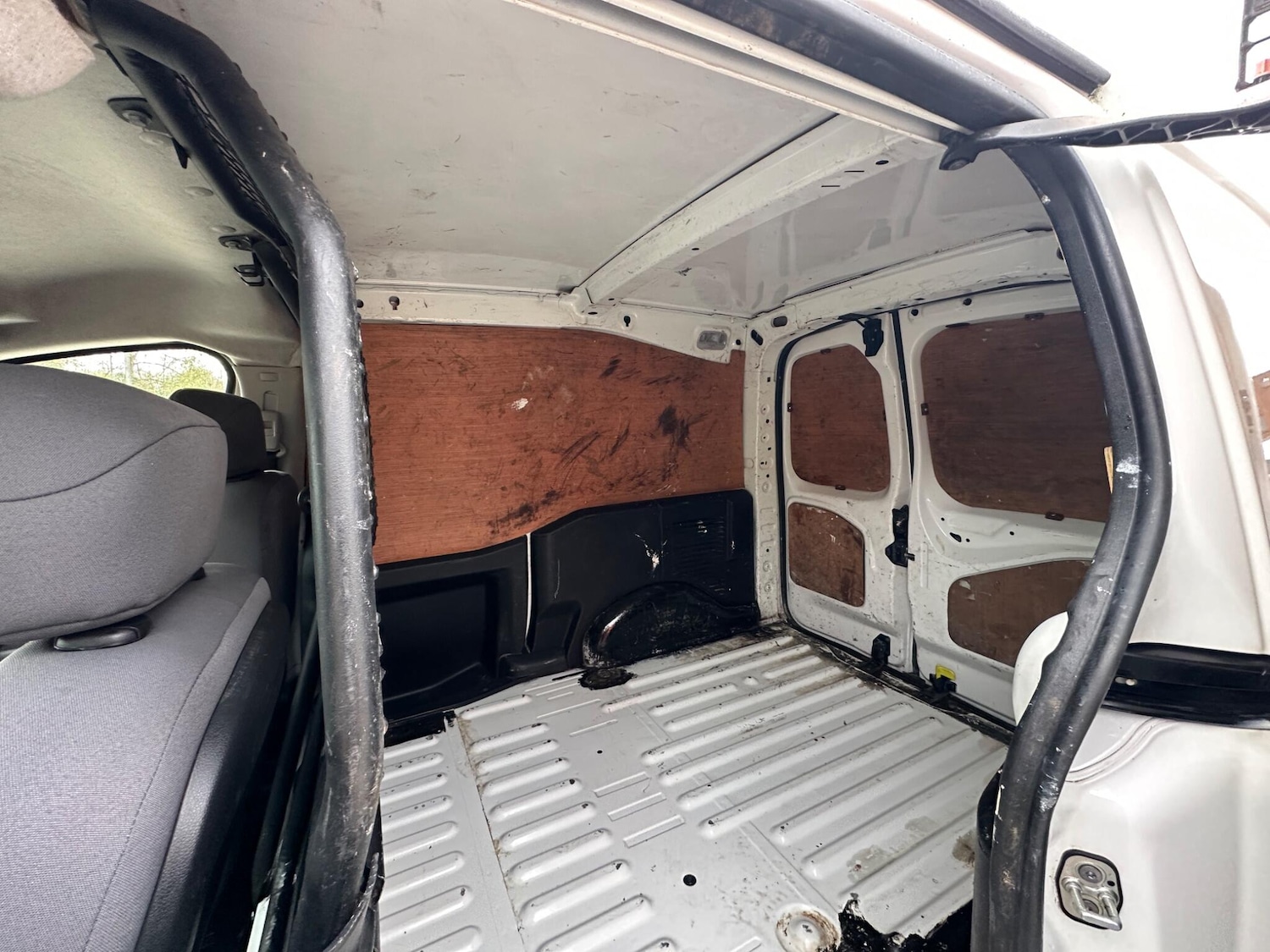 Used Peugeot Partner 2016 for sale - 78034609: Photo 9