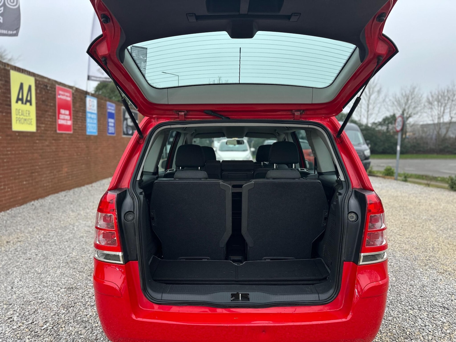 Used Vauxhall Zafira 2012 for sale - 77425431: Photo 13