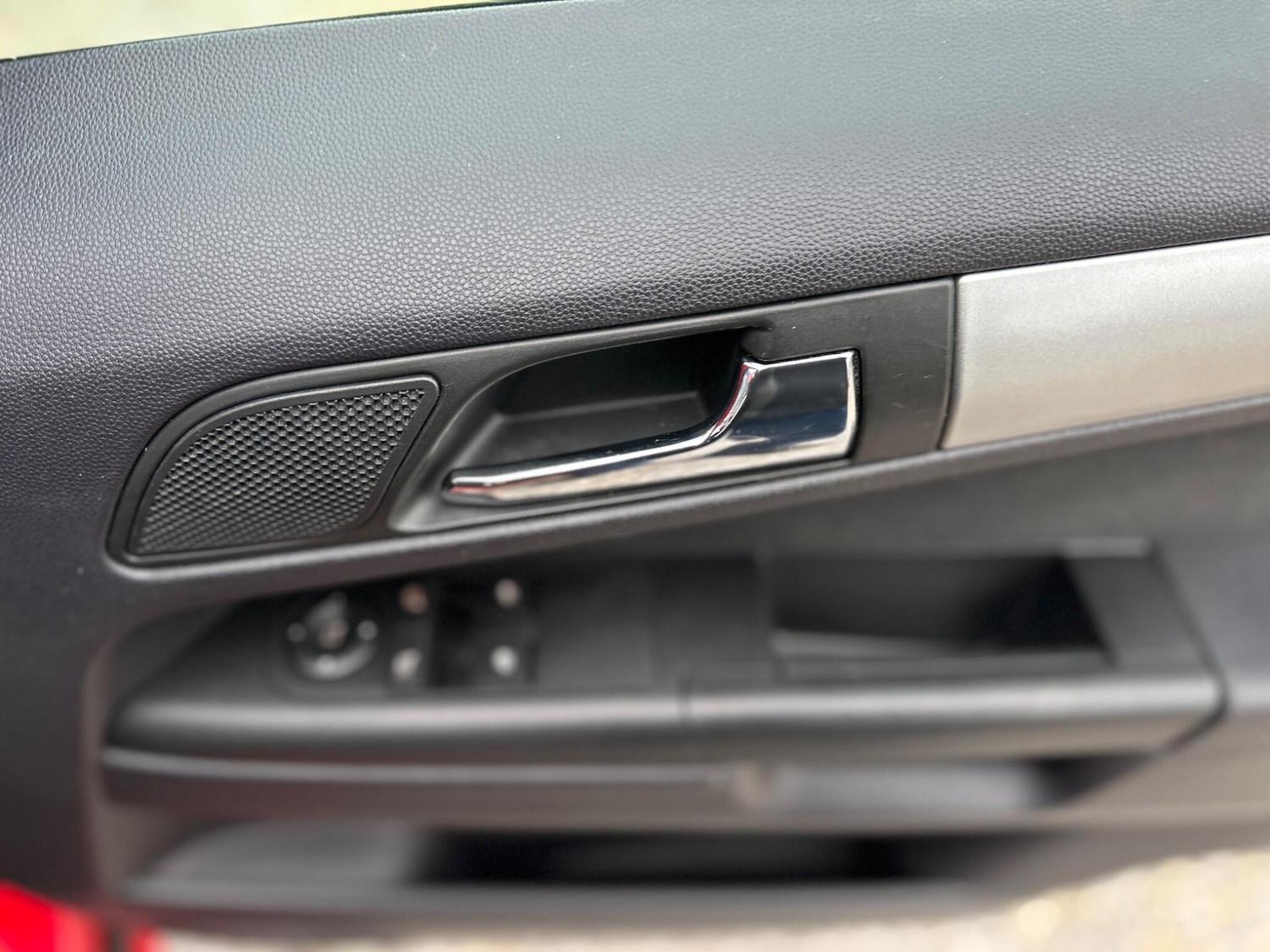 Used Vauxhall Zafira 2012 for sale - 77425431: Photo 31