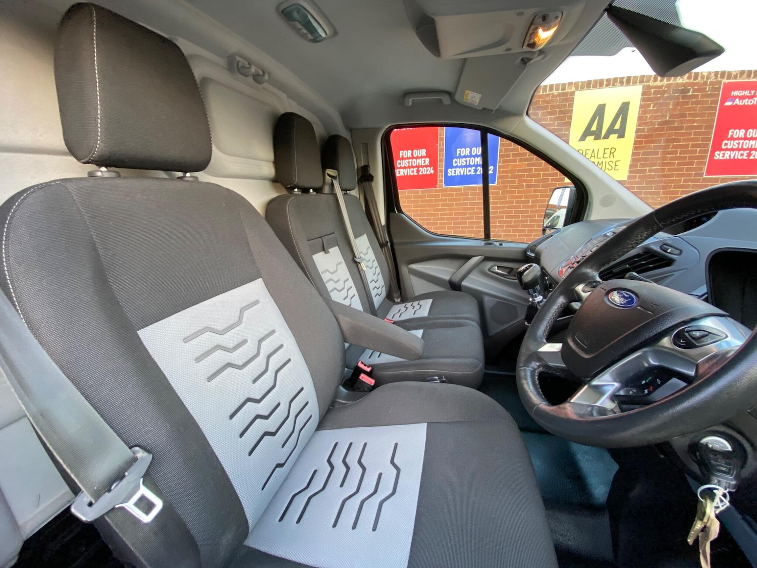 Used Ford Transit Custom 2014 for sale - 76137319: Photo 28