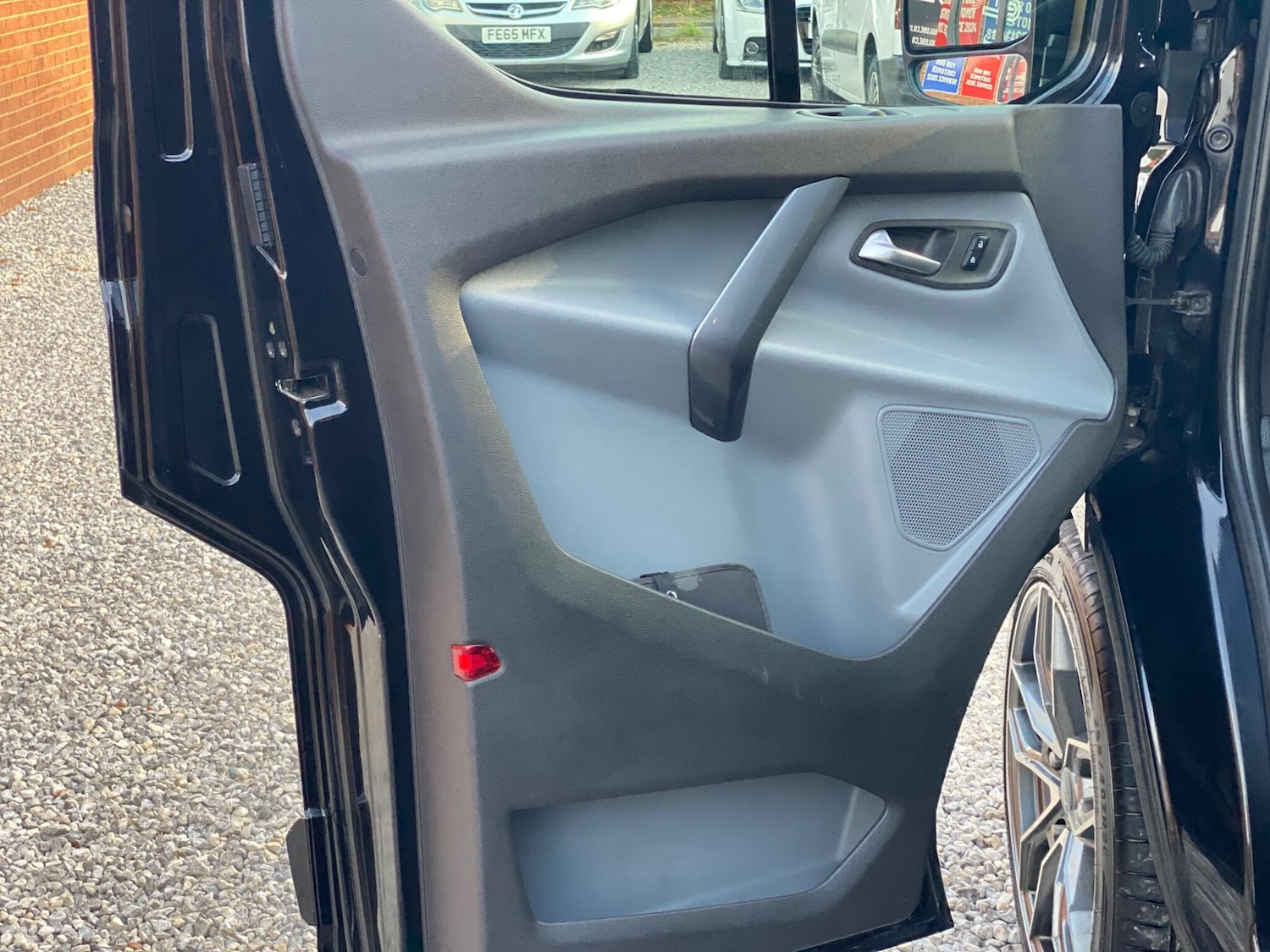 Used Ford Transit Custom 2014 for sale - 76137319: Photo 49