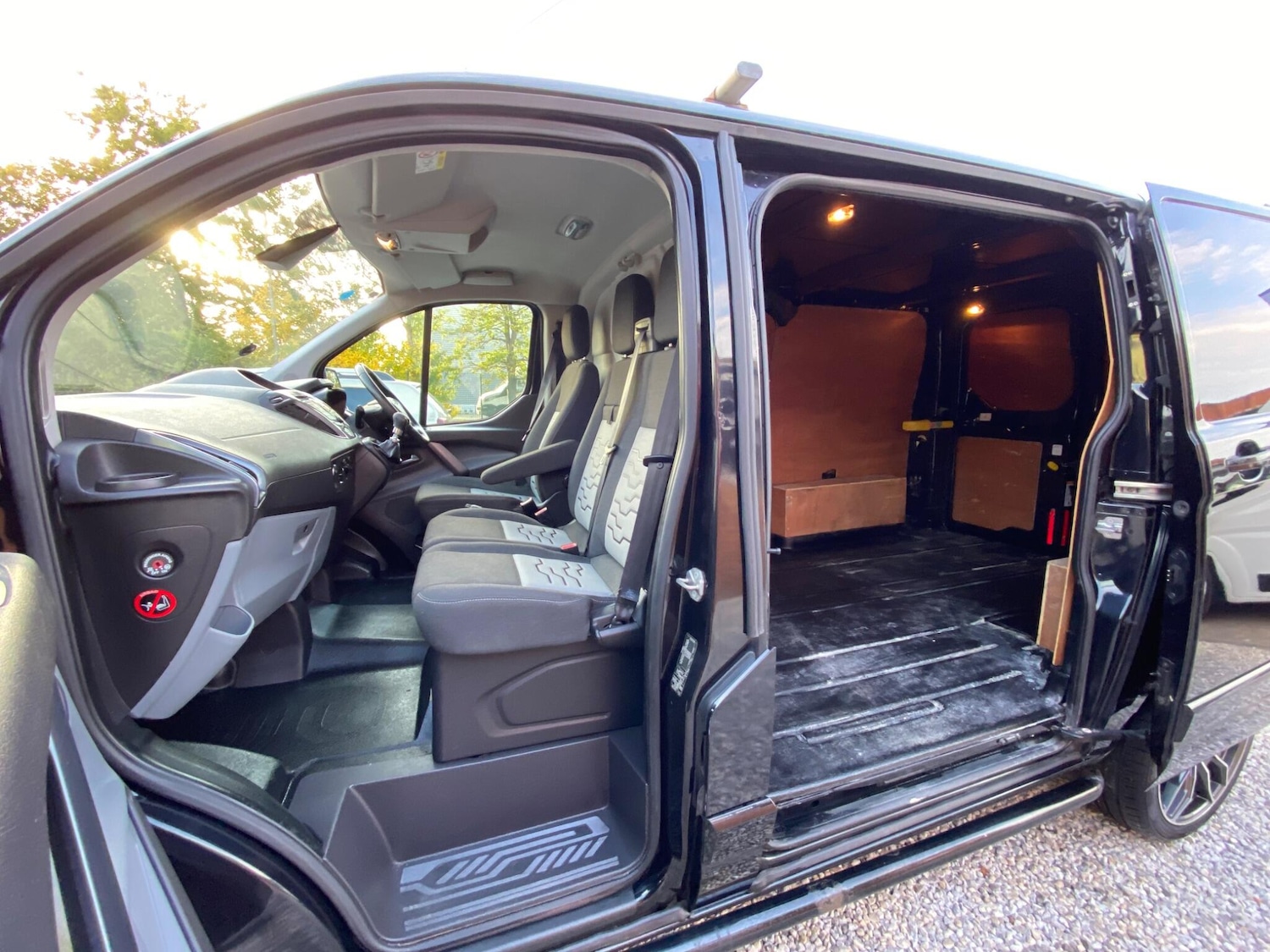 Used Ford Transit Custom 2014 for sale - 76137319: Photo 60