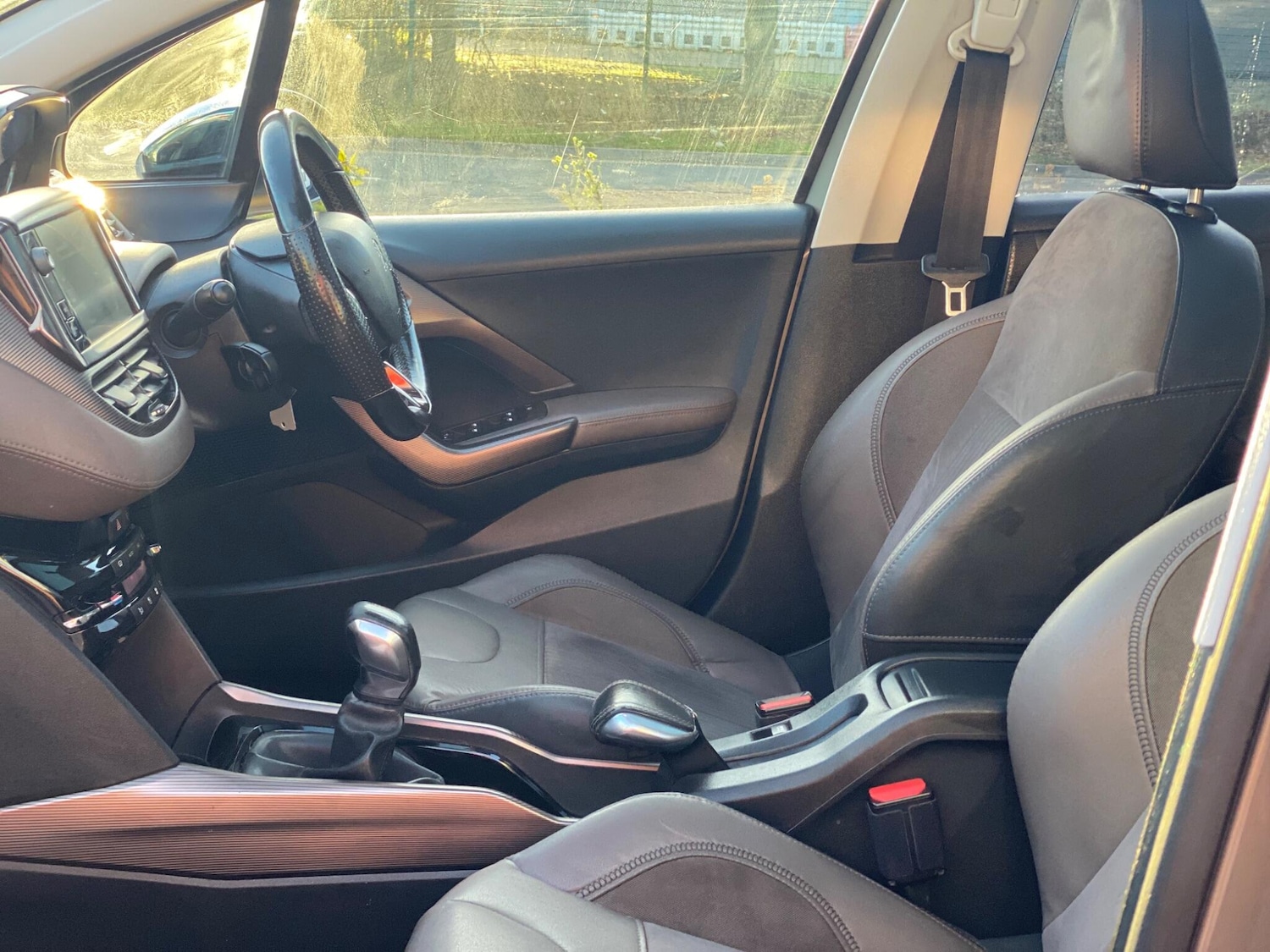 Used Peugeot 2008 2014 for sale - 77853060: Photo 48