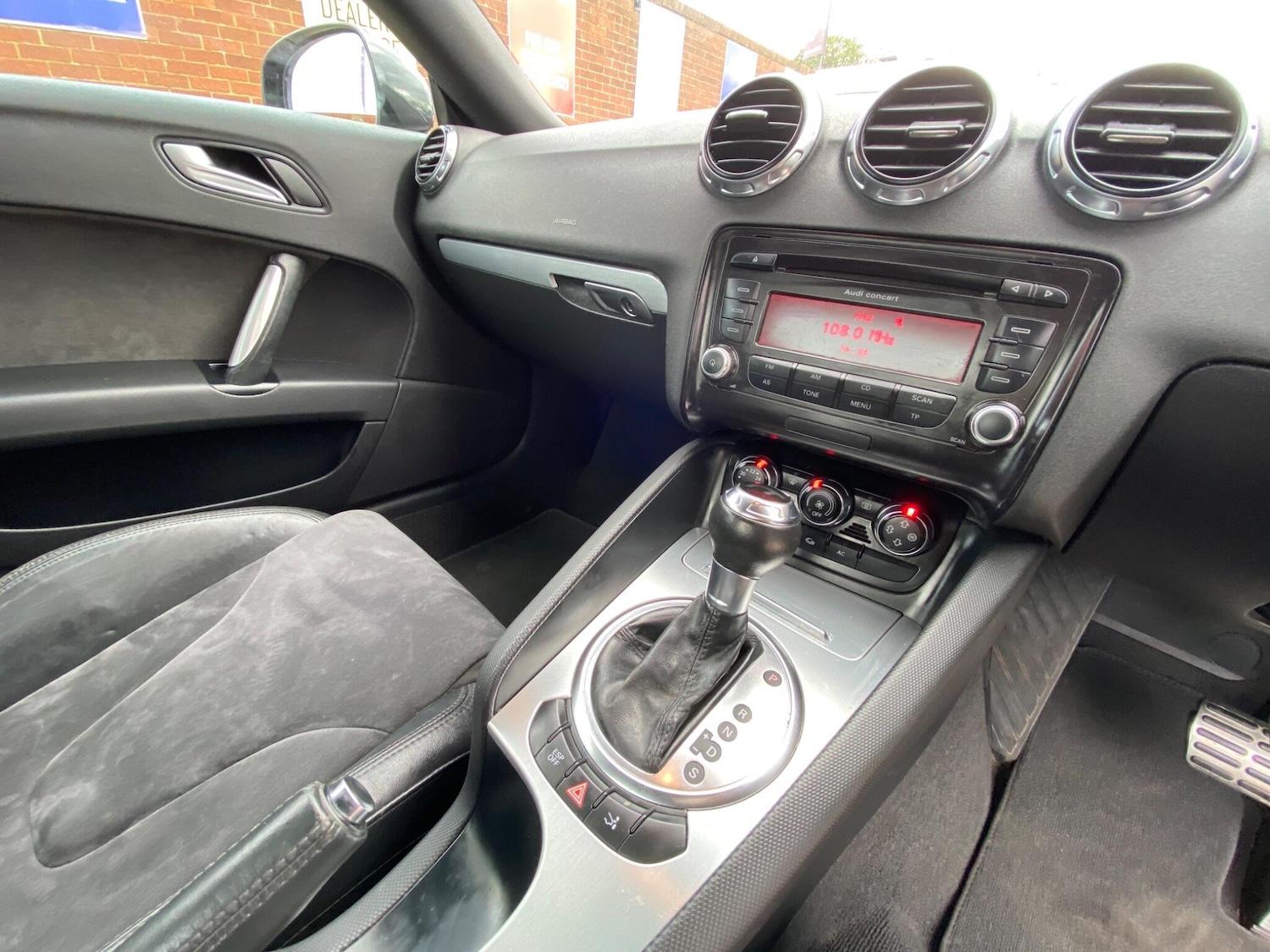 Used Audi TT 2008 for sale - 78072895: Photo 24