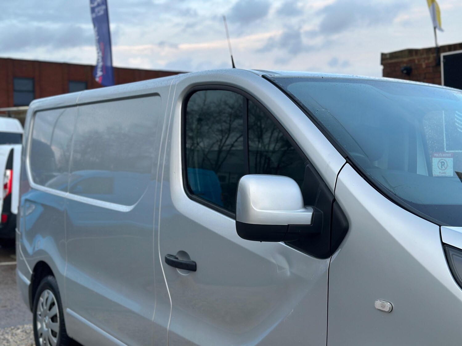 Used Vauxhall Vivaro 2016 for sale - 77278639: Photo 34