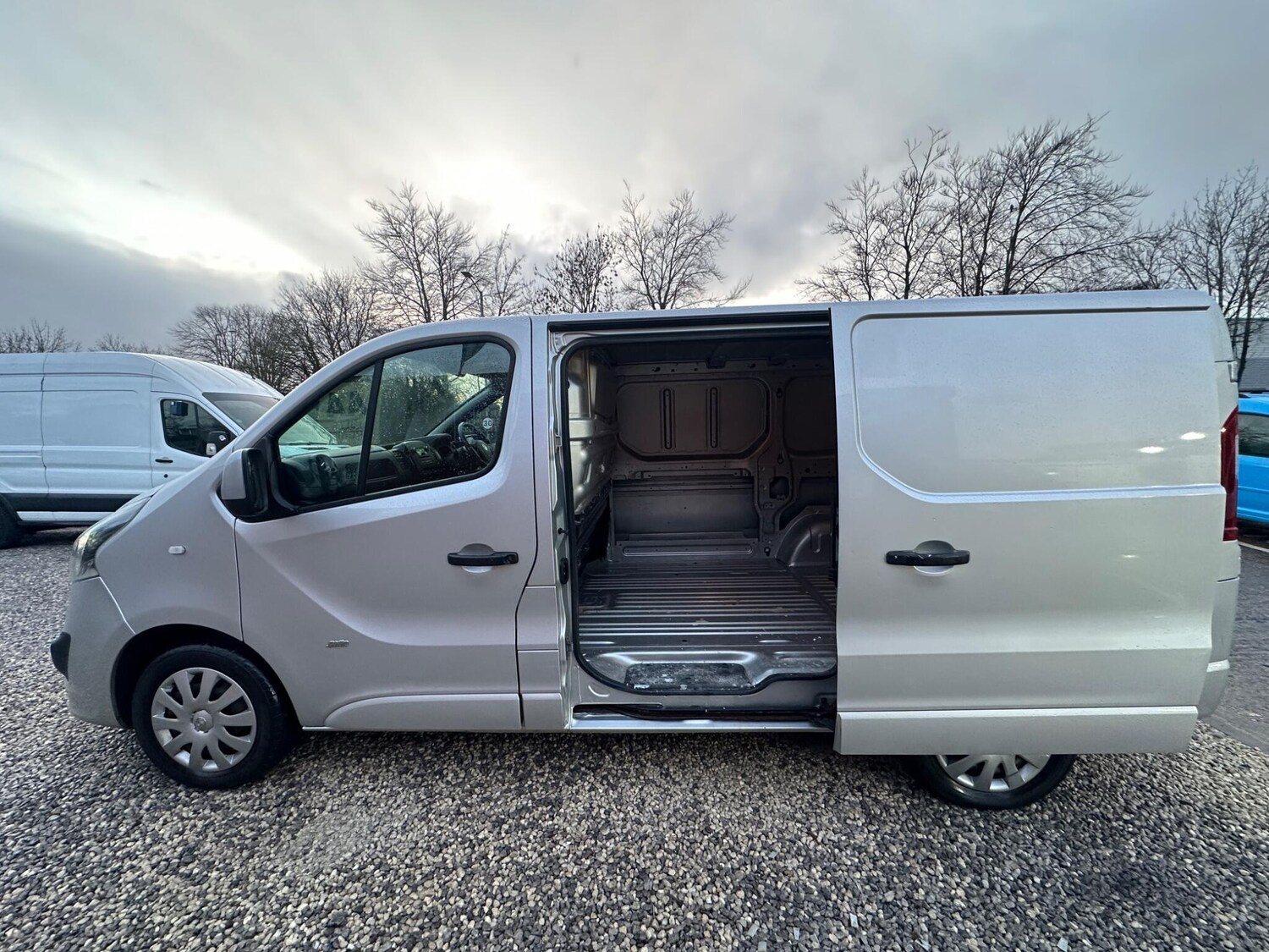 Used Vauxhall Vivaro 2016 for sale - 77278639: Photo 41
