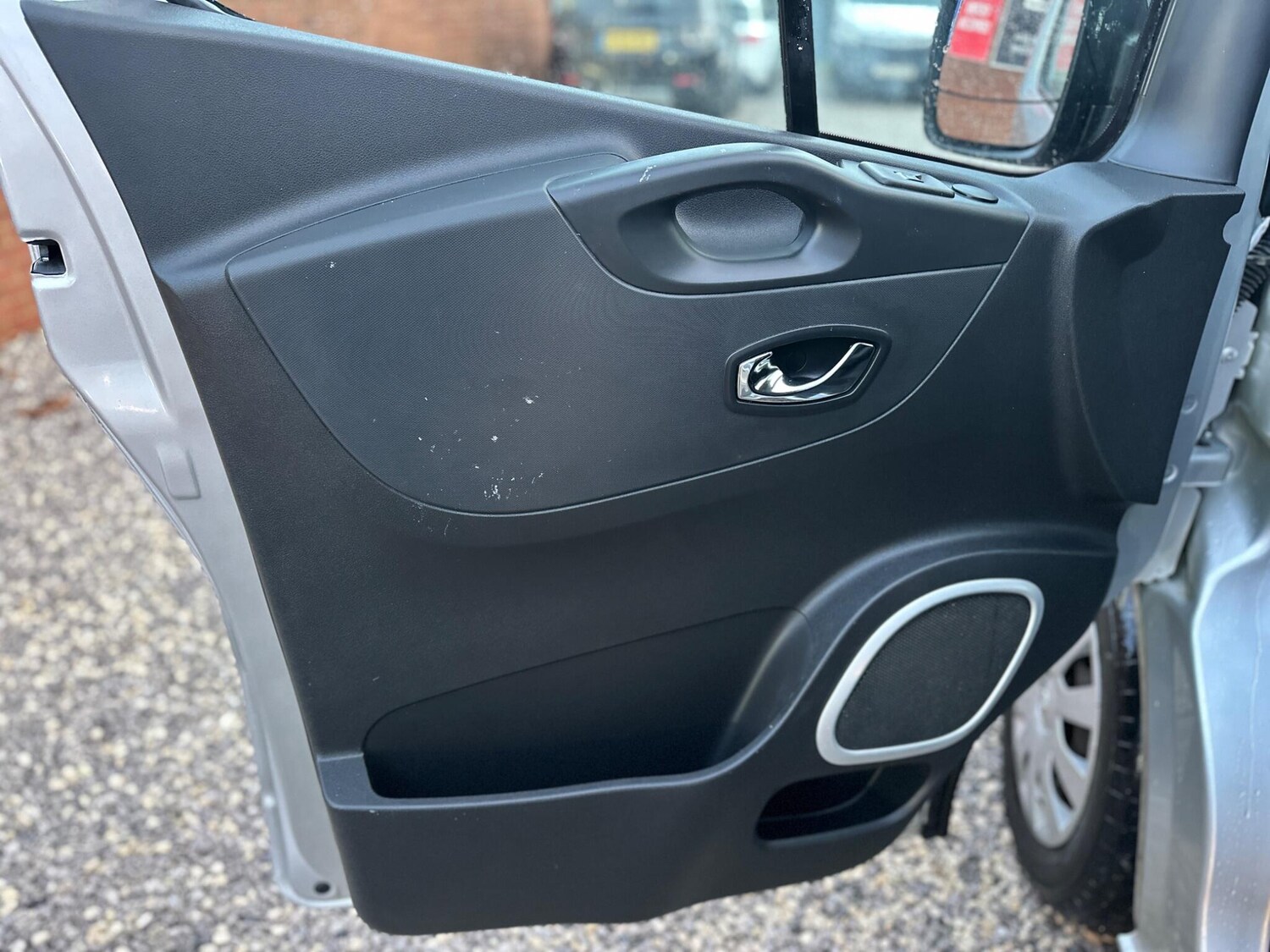 Used Vauxhall Vivaro 2016 for sale - 77278639: Photo 42