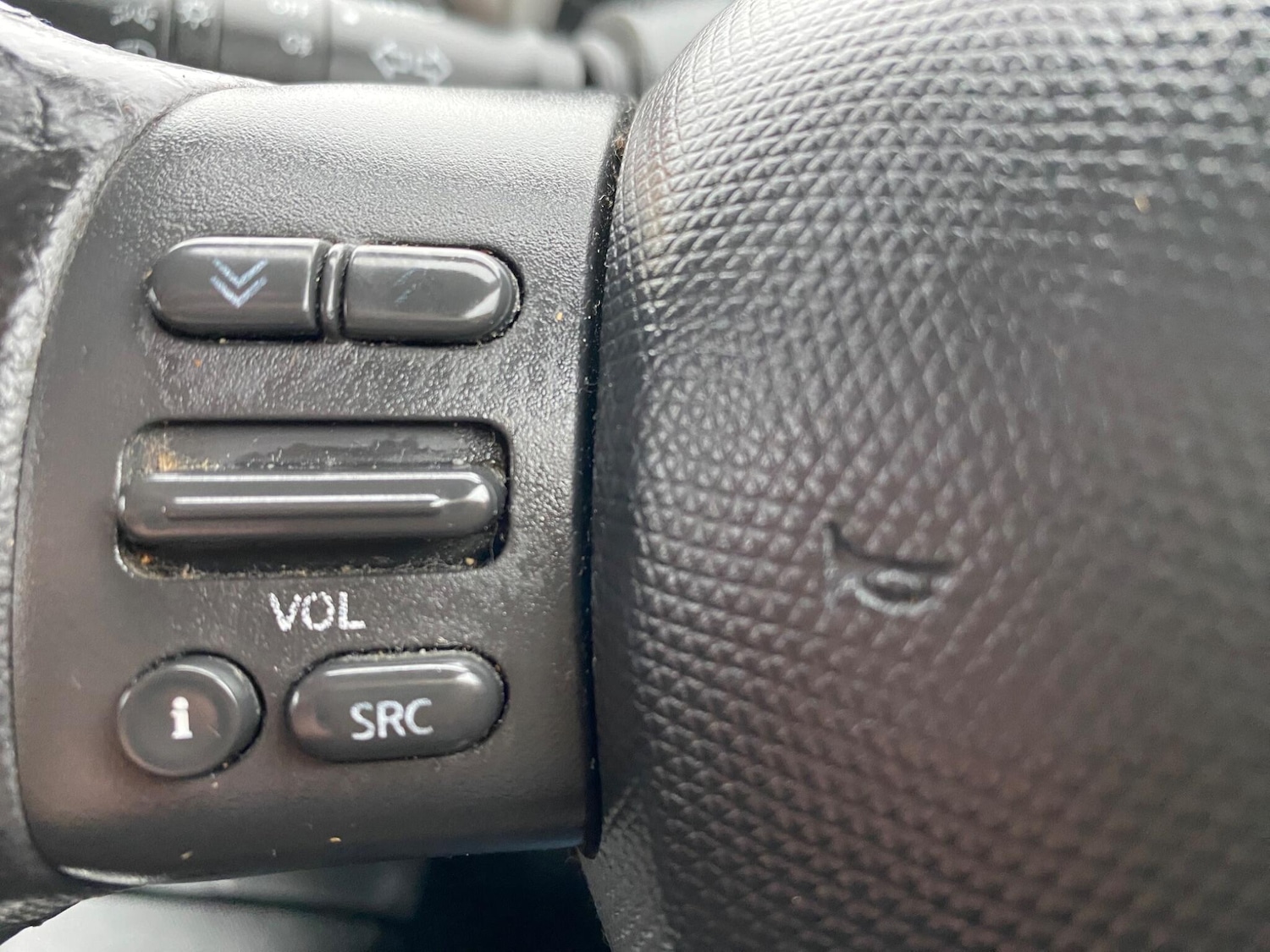 Used Nissan Micra 2004 for sale - 77799341: Photo 29