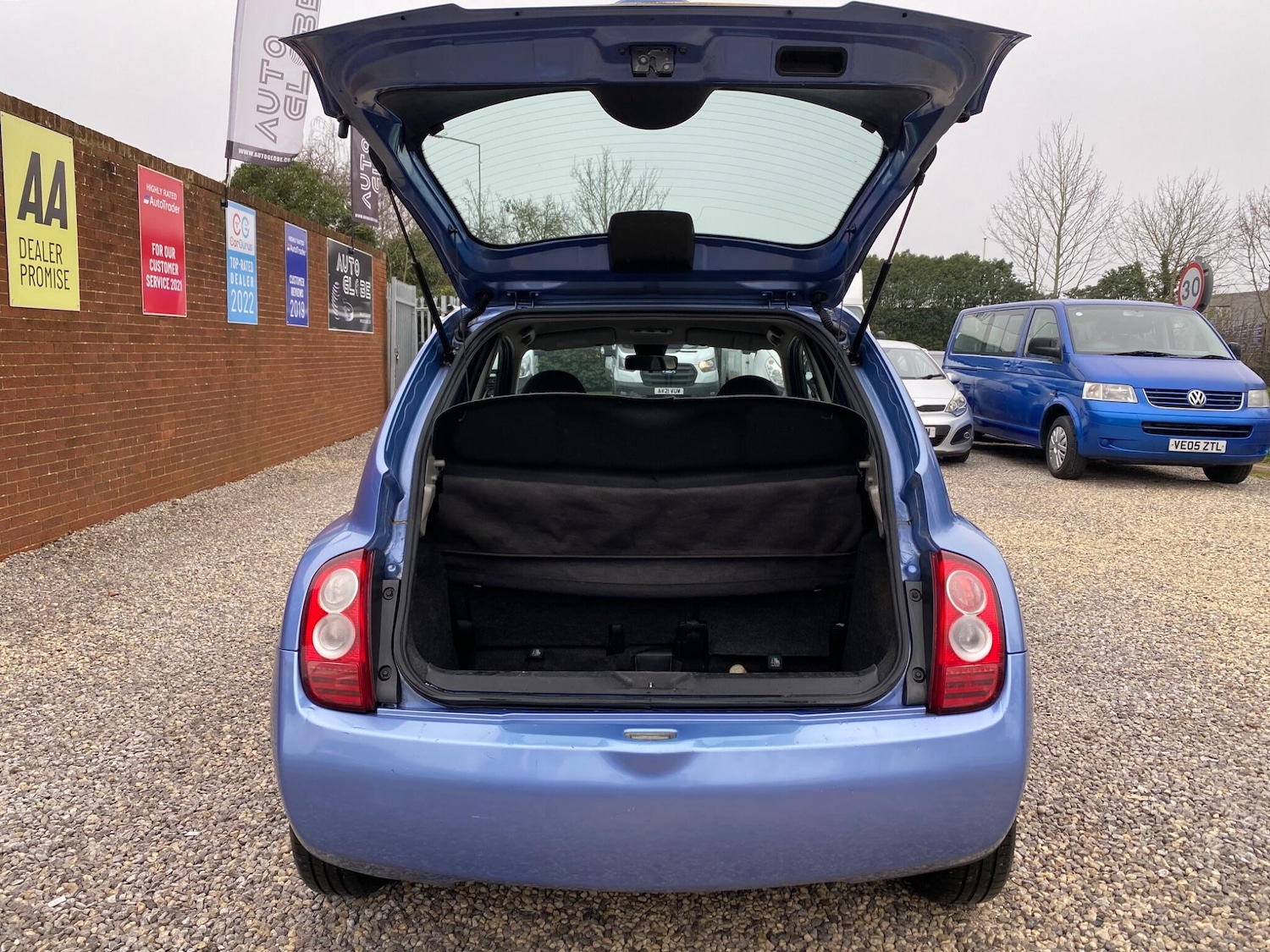 Used Nissan Micra 2004 for sale - 77799341: Photo 50