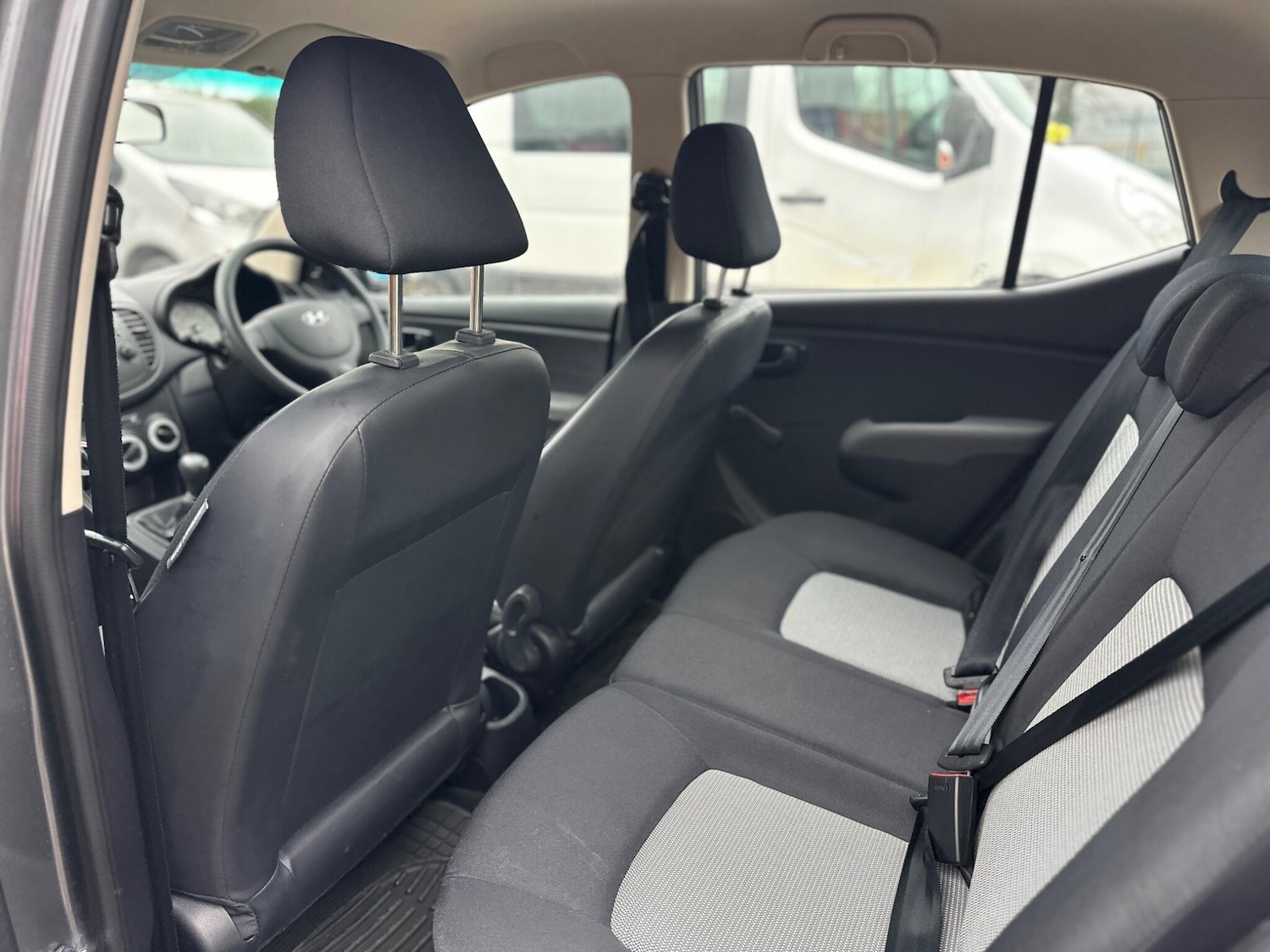 Used Hyundai i10 2008 for sale - 77345656: Photo 9