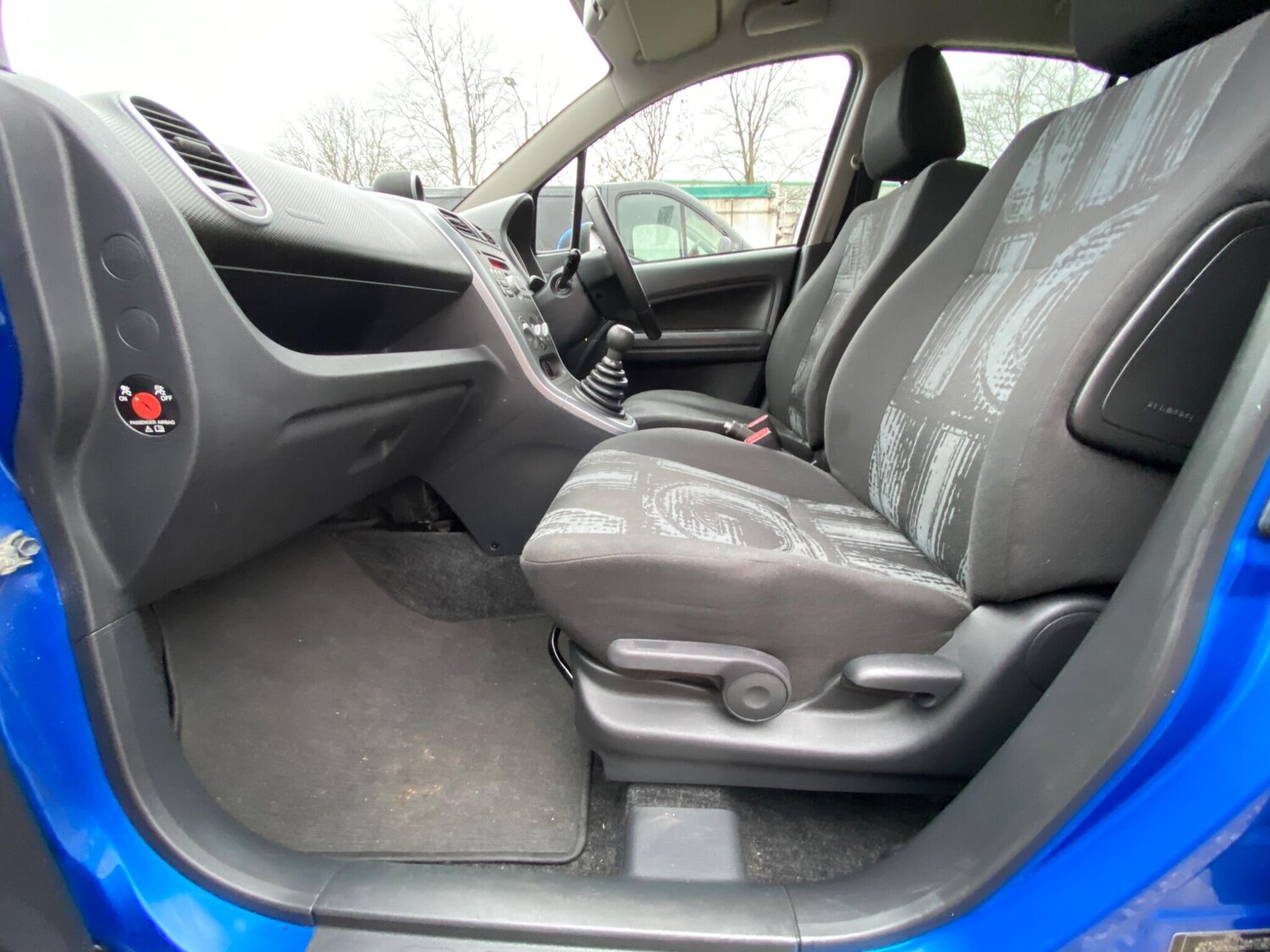 Used Vauxhall Agila 2012 for sale - 77203242: Photo 32