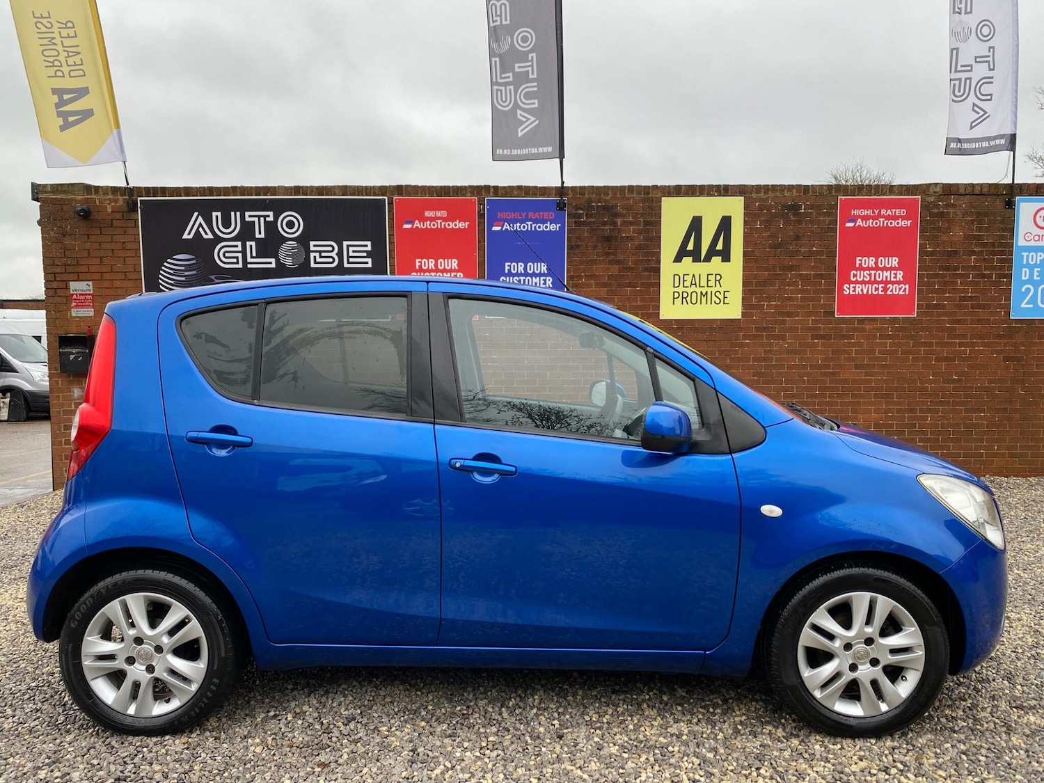 Used Vauxhall Agila 2012 for sale - 77203242: Photo 6