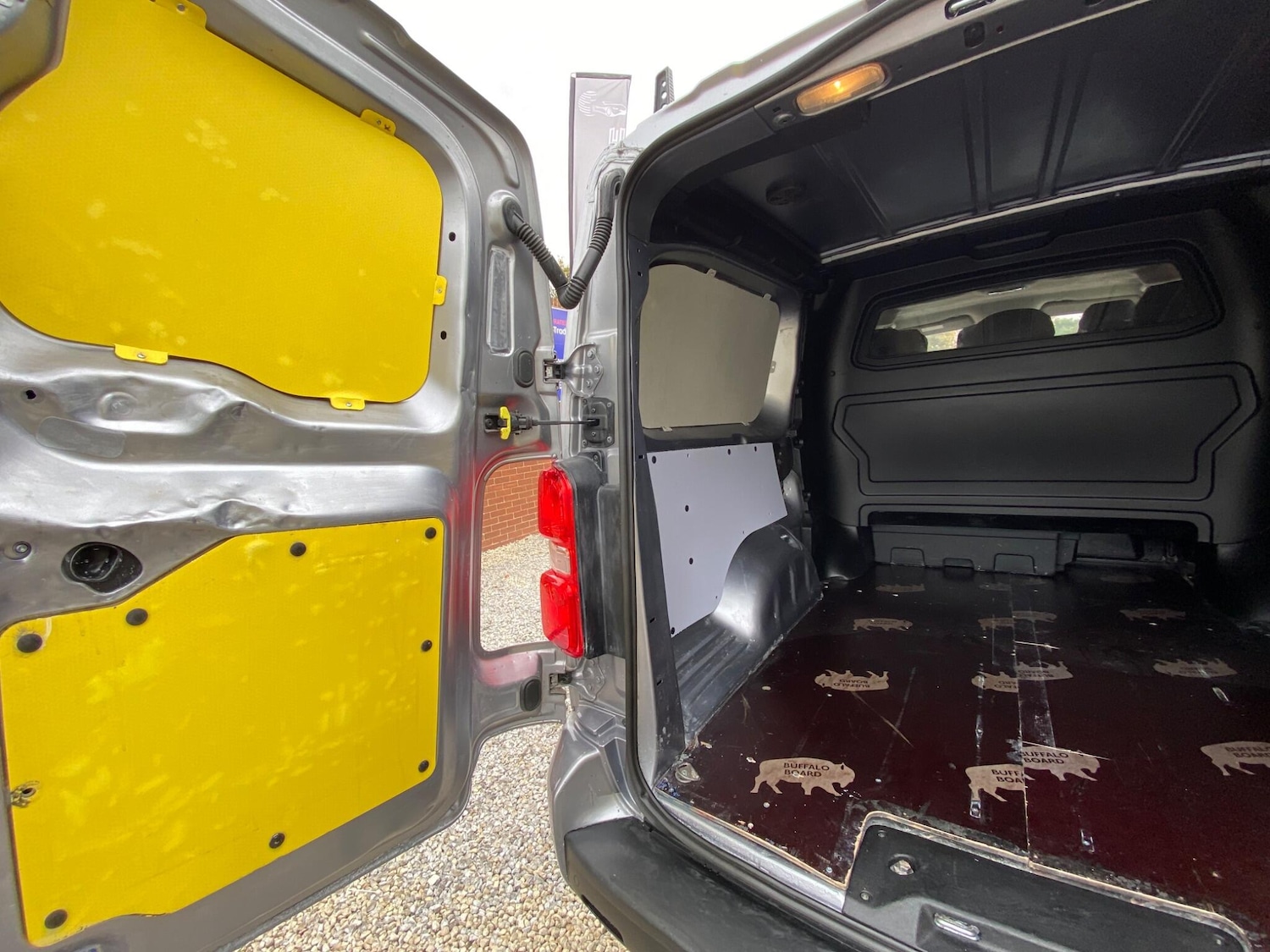 Used Vauxhall Vivaro 2020 for sale - 76072781: Photo 20