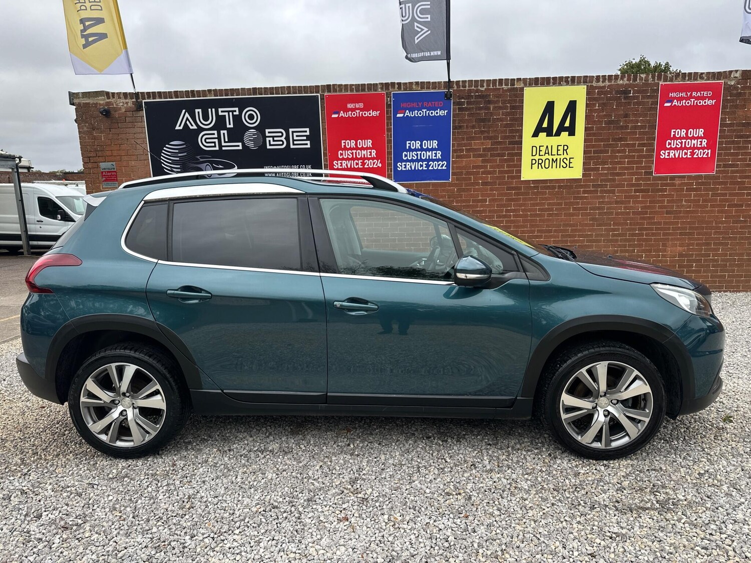 Used Peugeot 2008 2016 for sale - 75977934: Photo 19